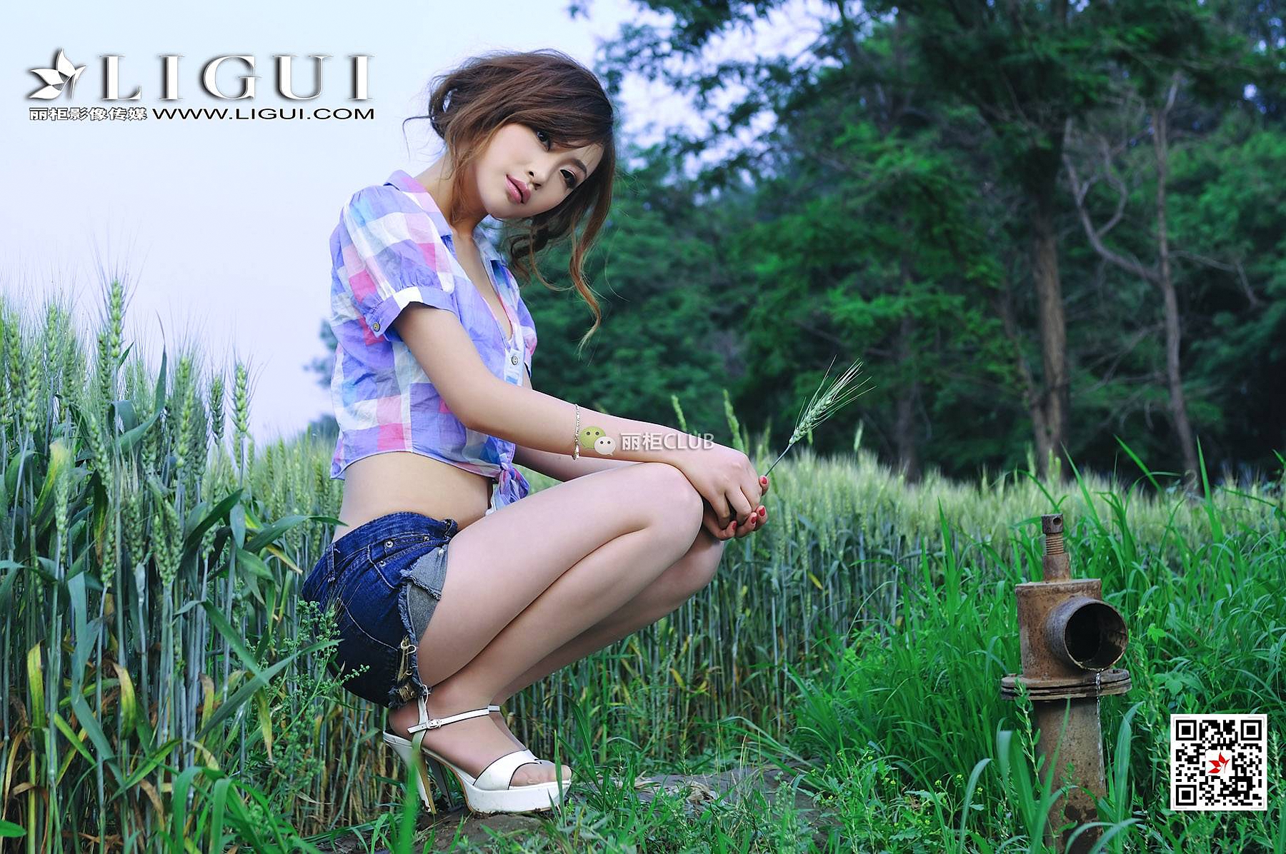 pretty lady dirty feet 76