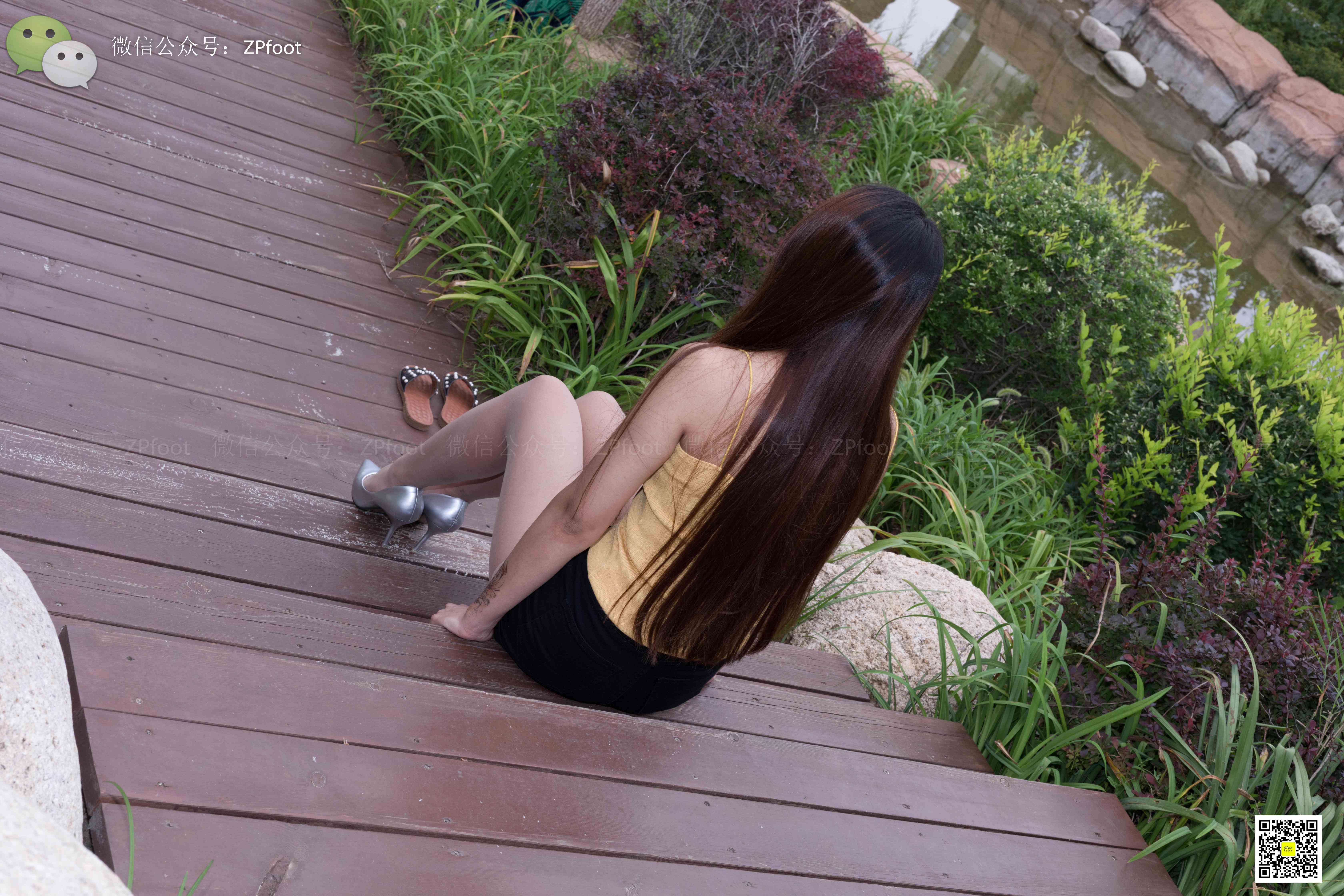 China Beauty Legs and feet 1146