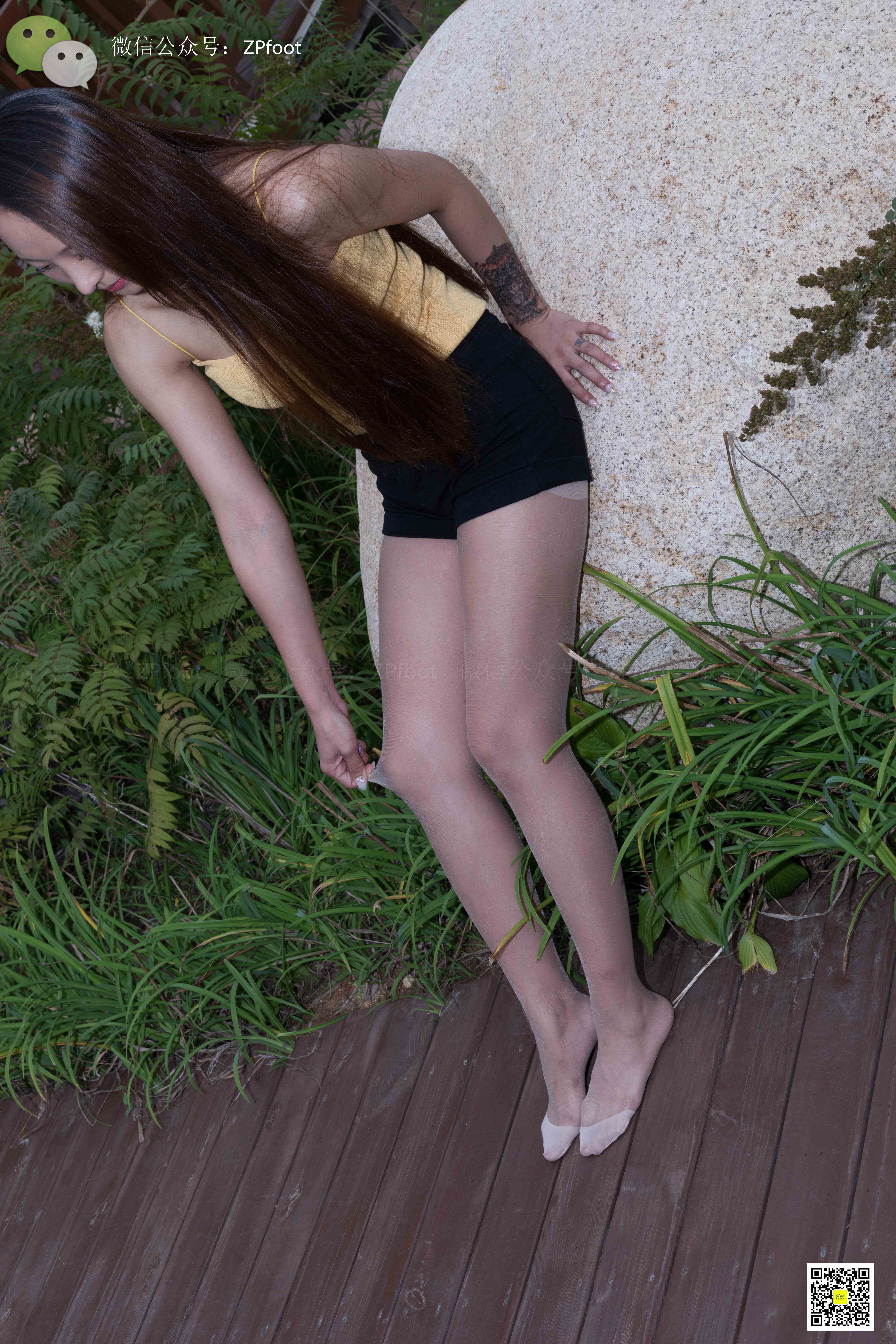 China Beauty Legs and feet 1146