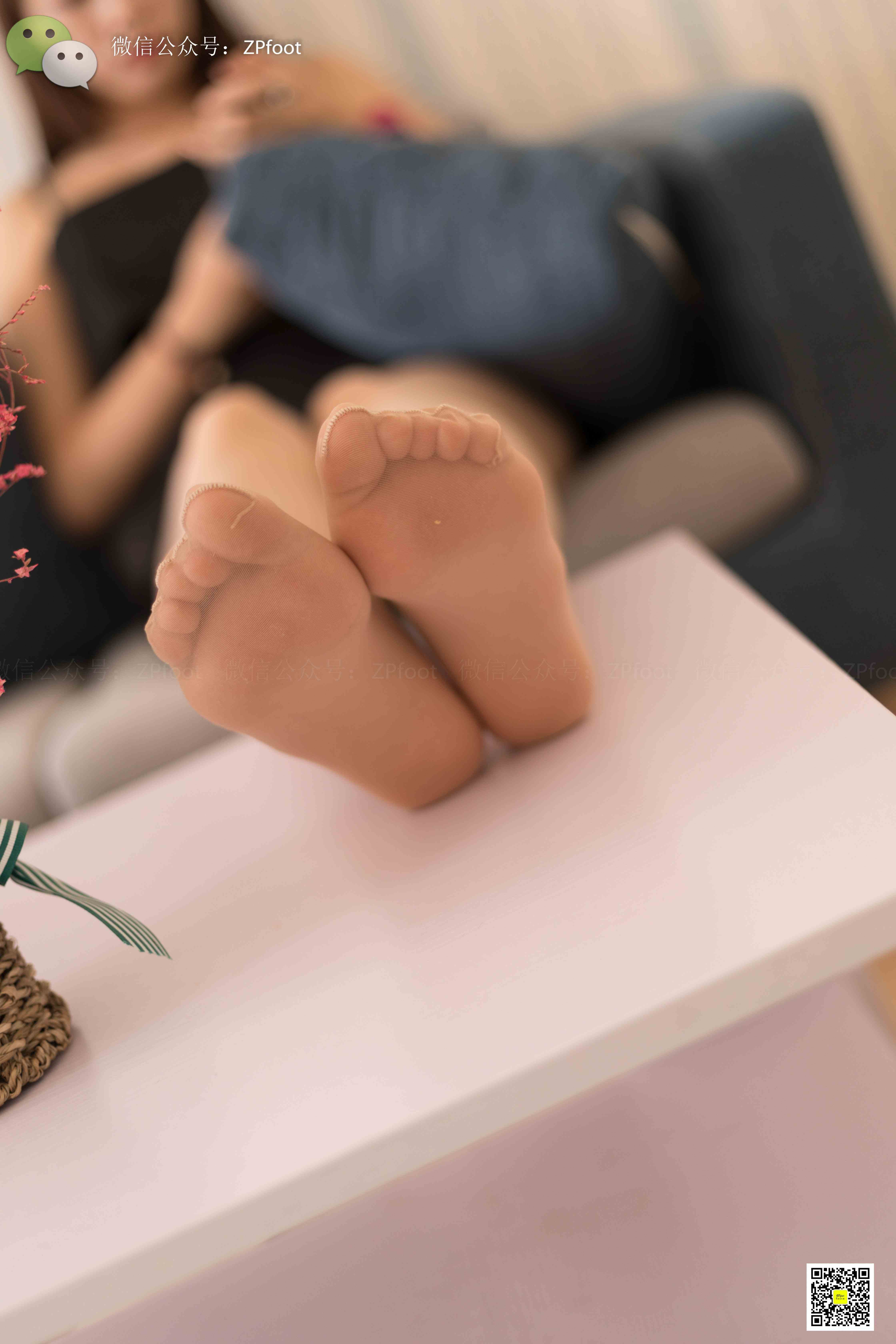 China Beauty Legs and feet 1150