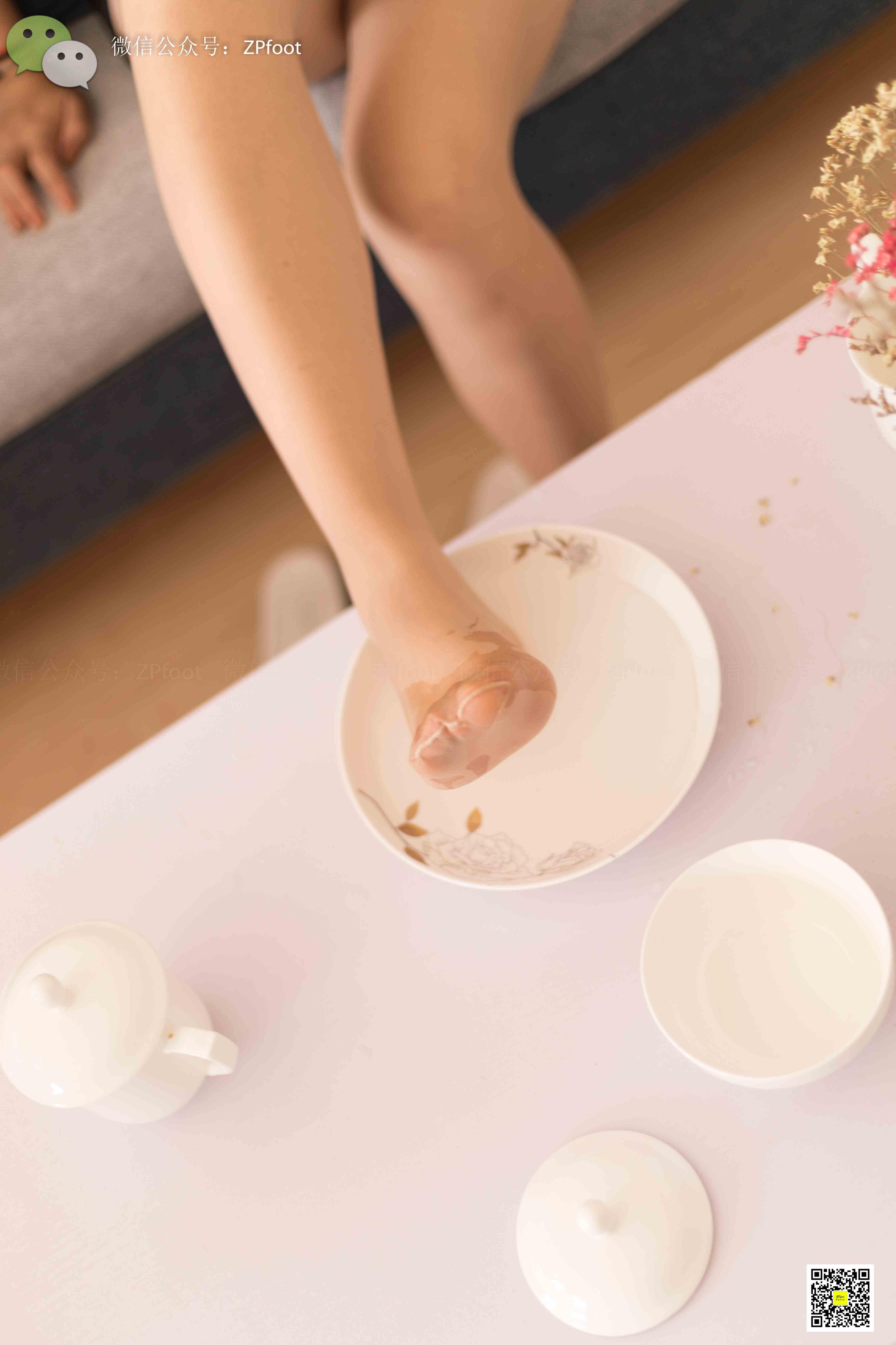 China Beauty Legs and feet 1150