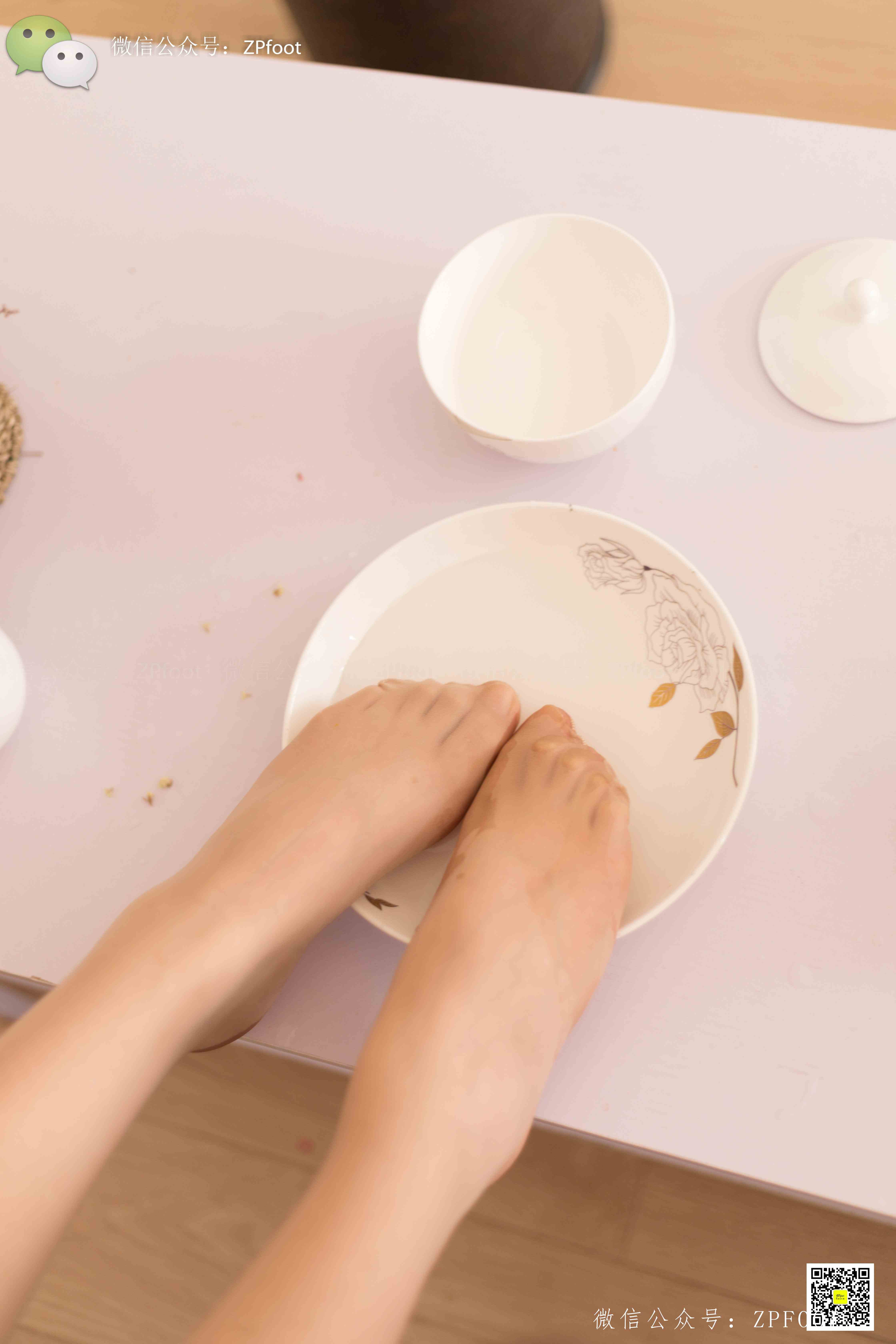 China Beauty Legs and feet 1150