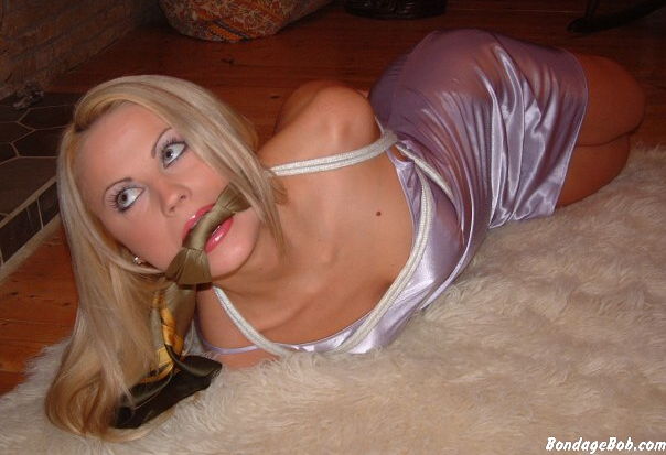 Tied Sexy Beauties 451-2