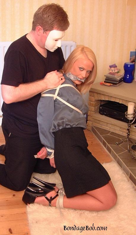 Tied Sexy Beauties 455-2