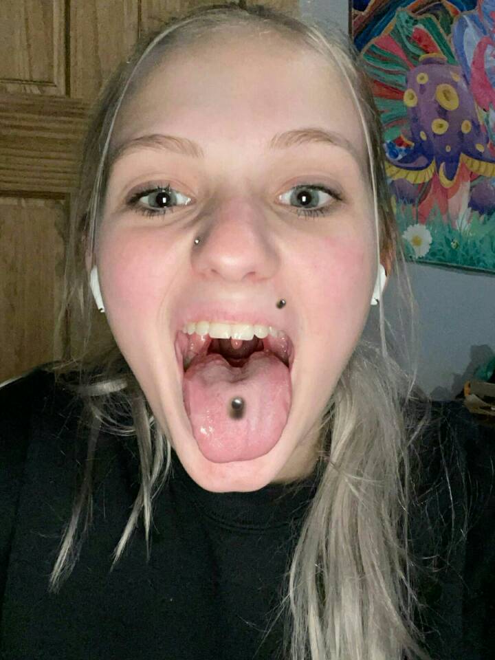 Fresh photos with beautiful women