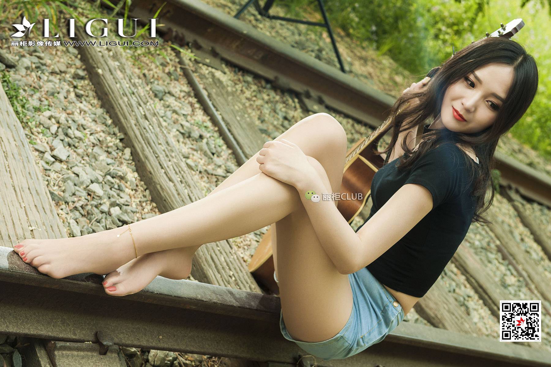 pretty lady dirty feet 78