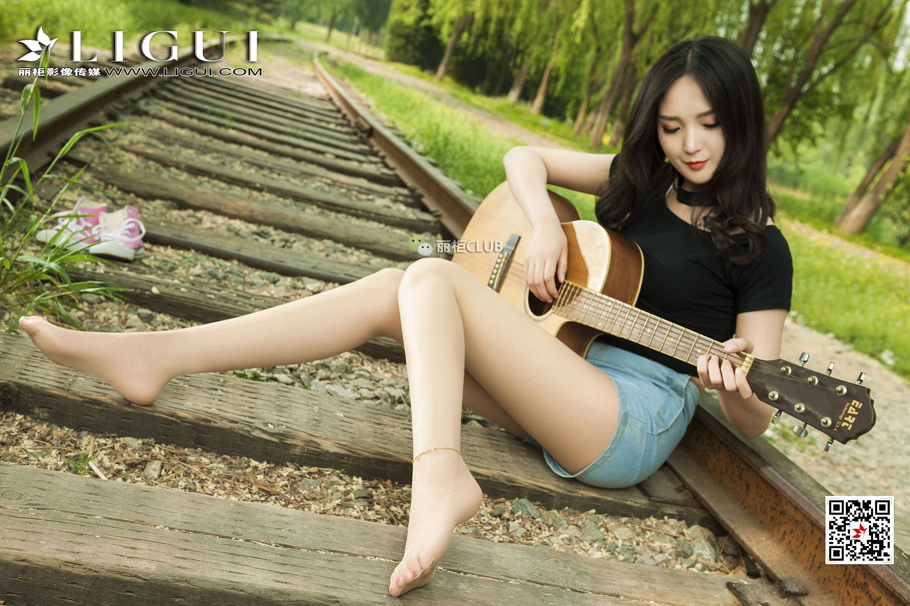 pretty lady dirty feet 78