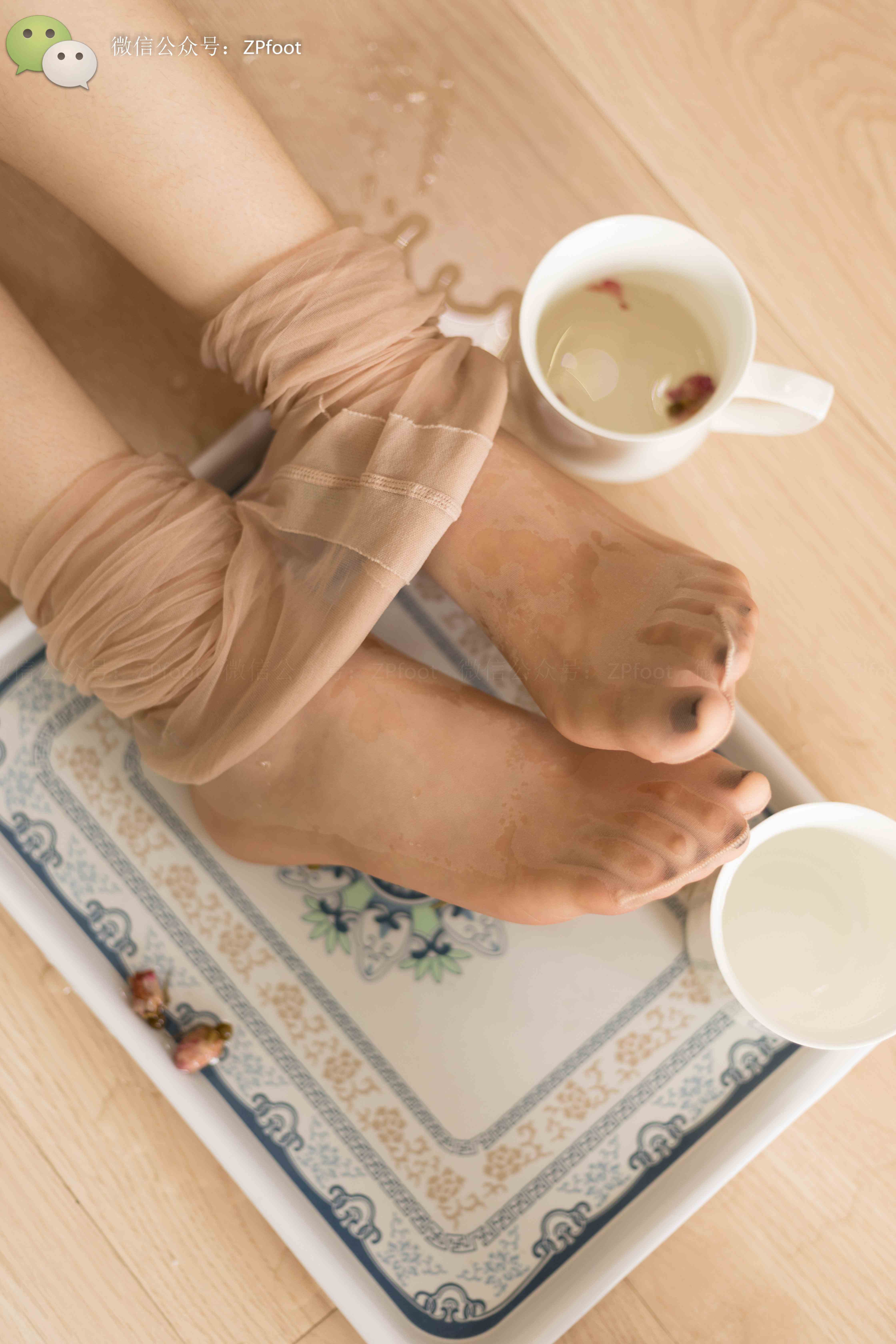 China Beauty Legs and feet 1153