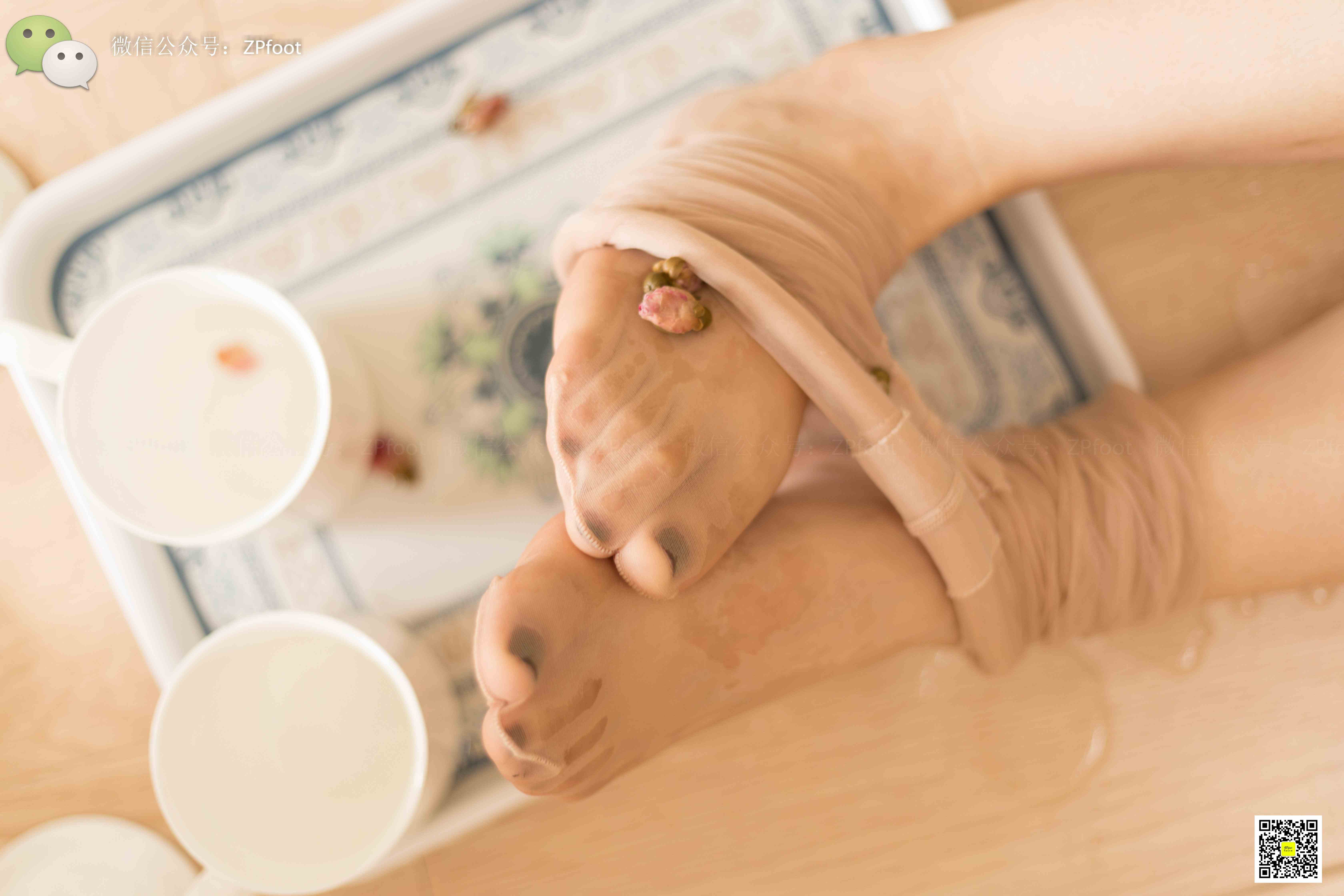 China Beauty Legs and feet 1153