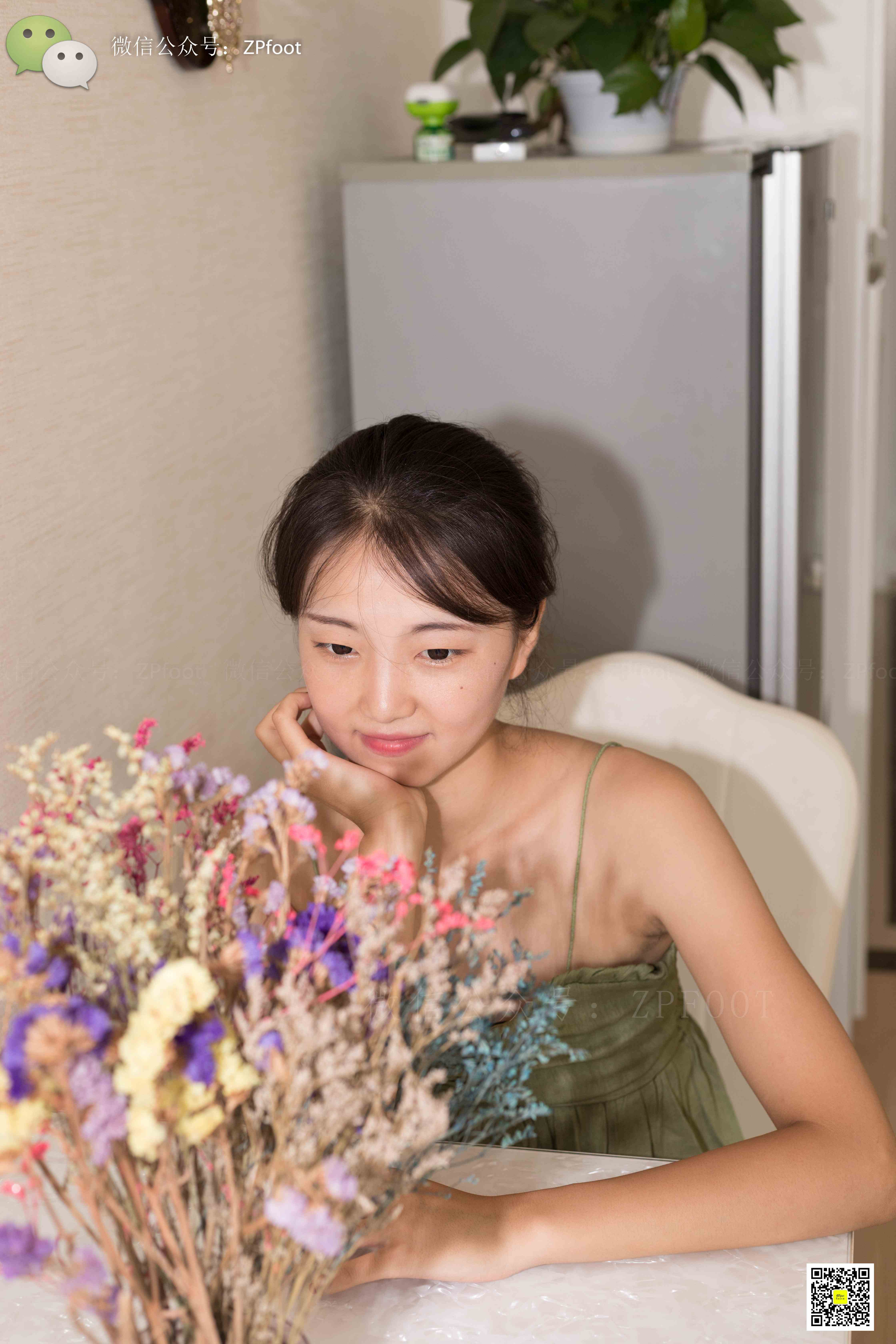 China Beauty Legs and feet 1155