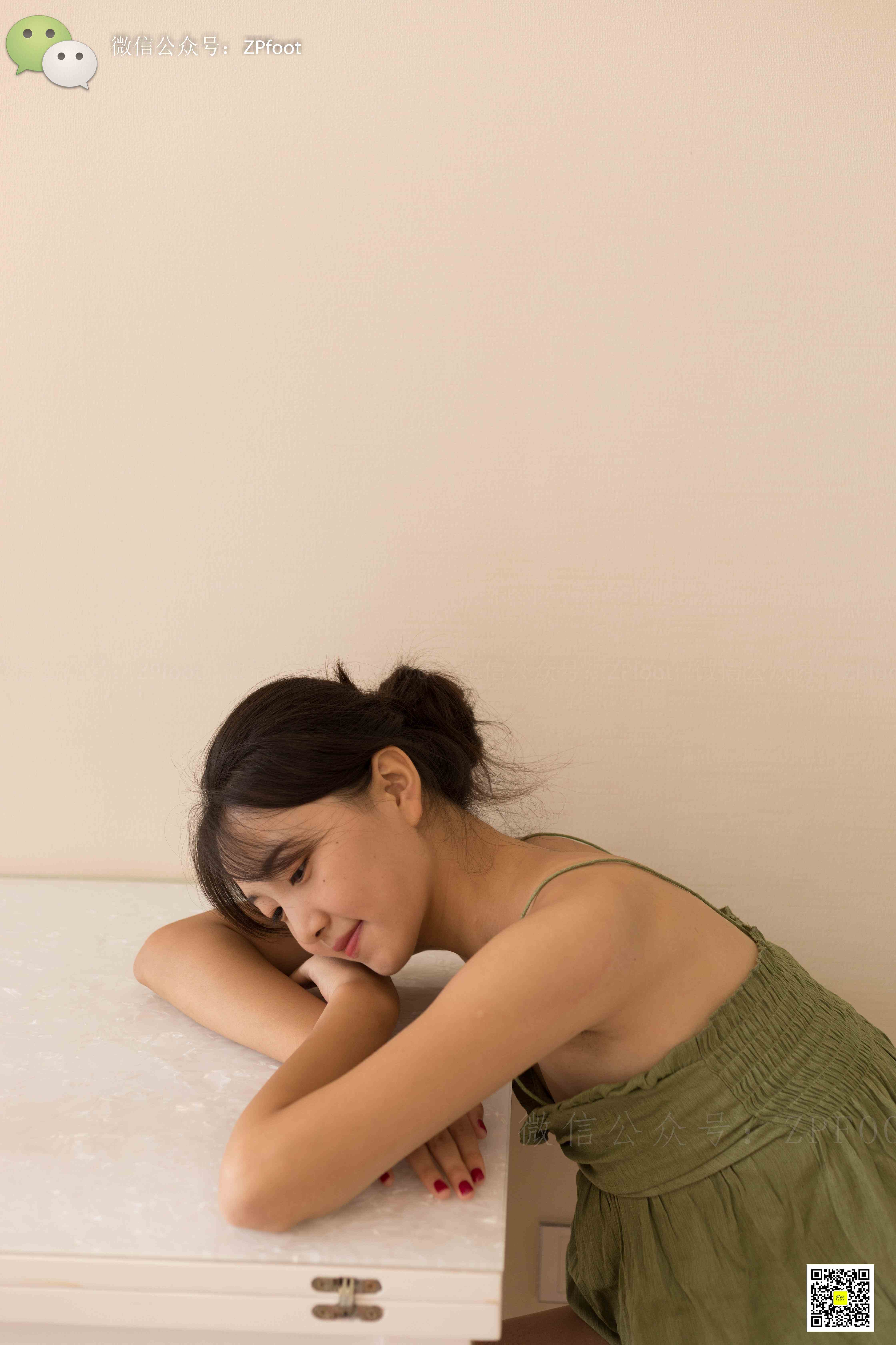 China Beauty Legs and feet 1155