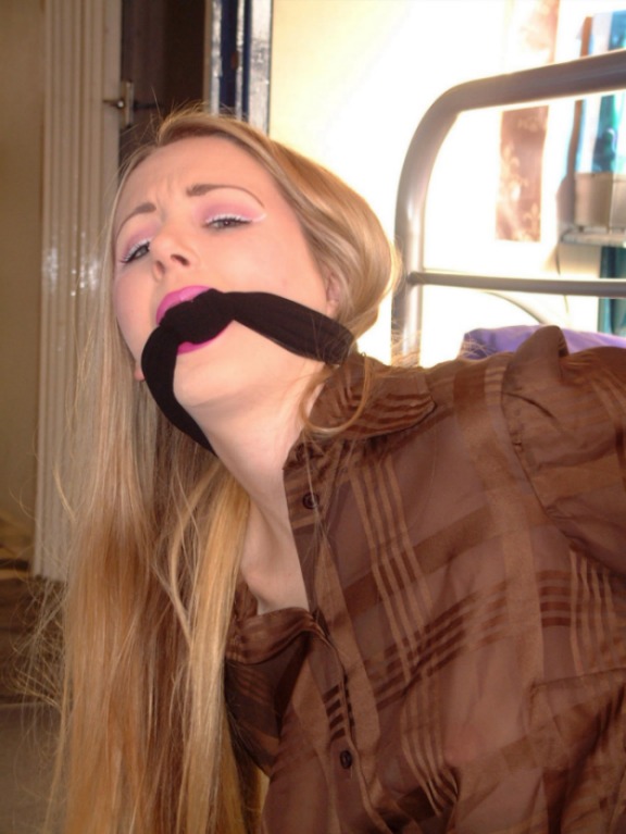 Tied Sexy Beauties 464