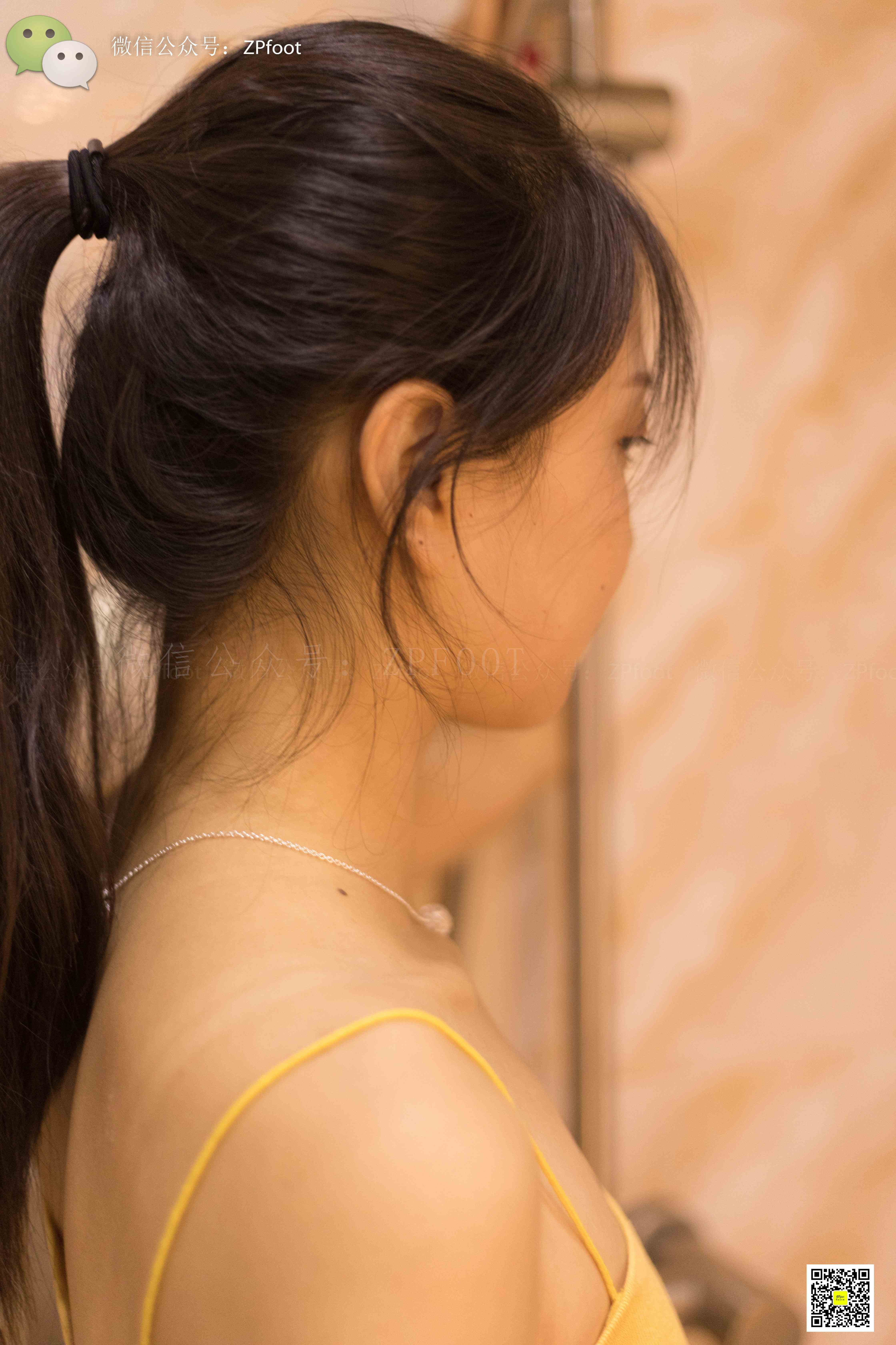 China Beauty Legs and feet 1156