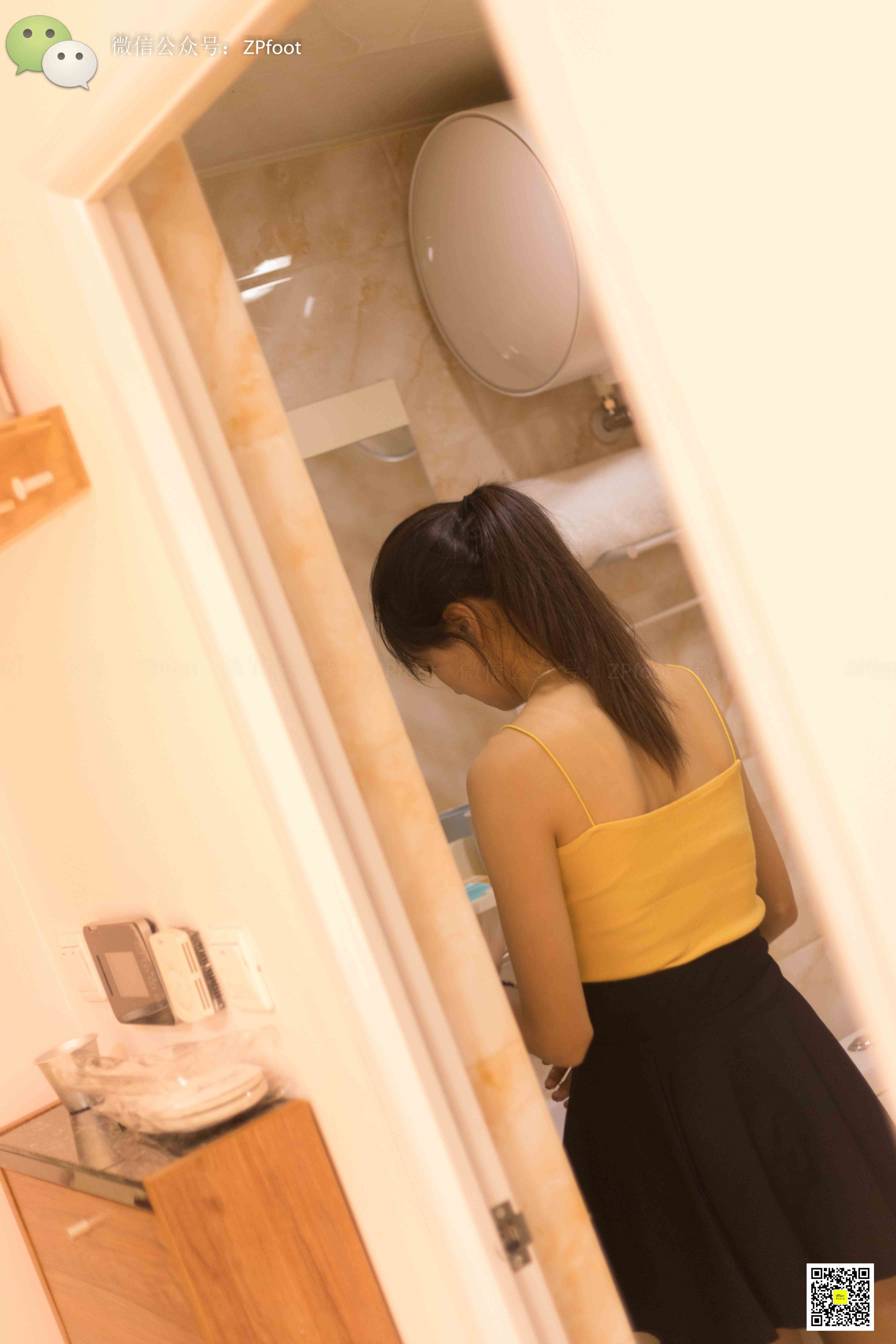 China Beauty Legs and feet 1156