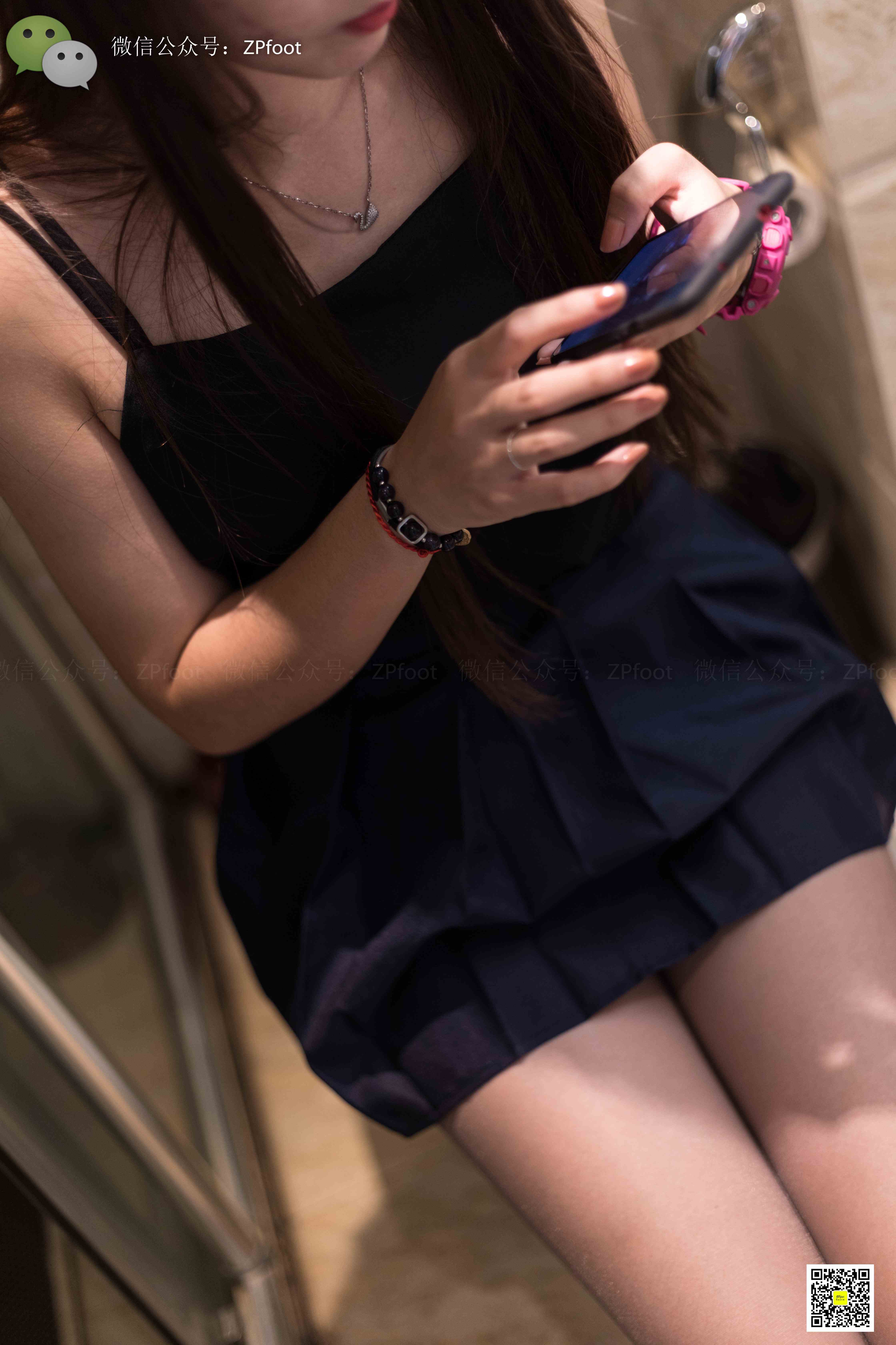 China Beauty Legs and feet 1157