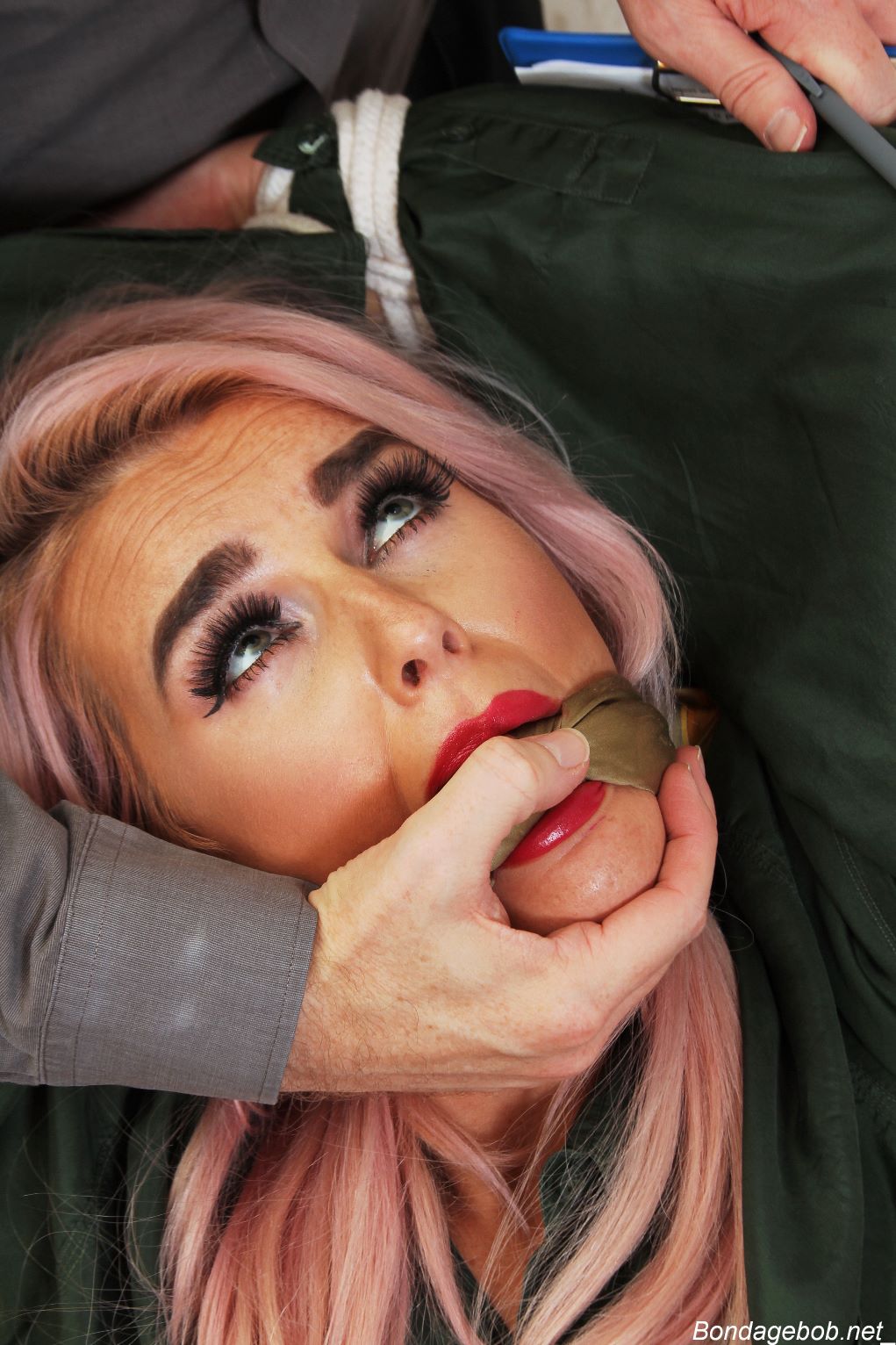 Tied Sexy Beauties 474-2