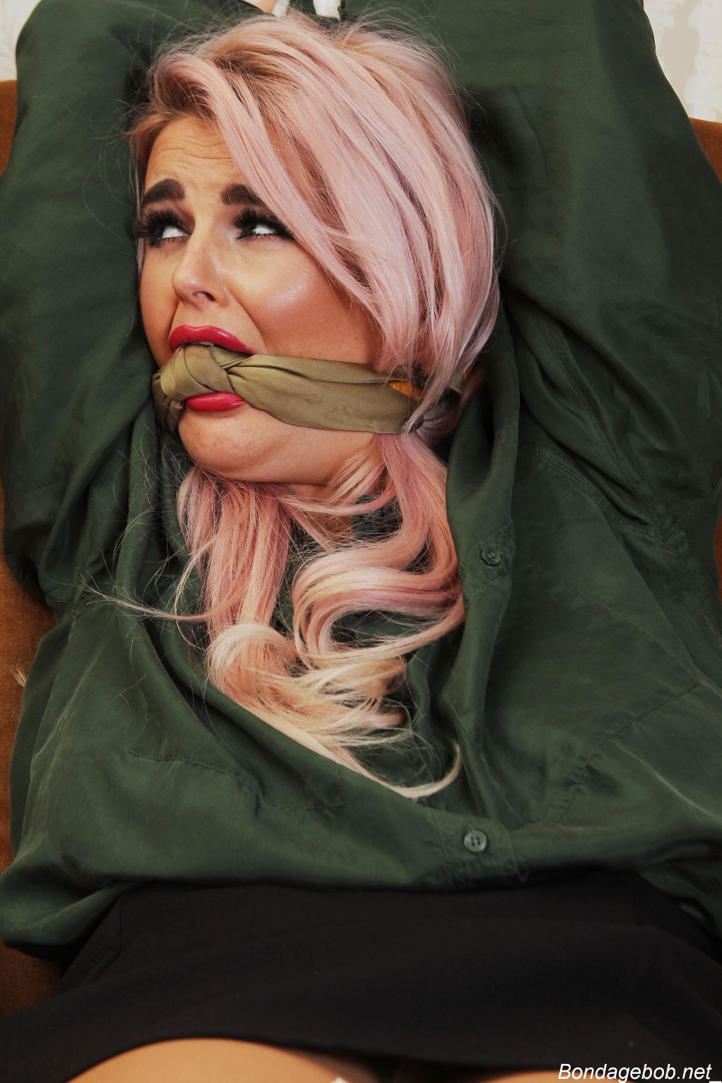 Tied Sexy Beauties 474-2