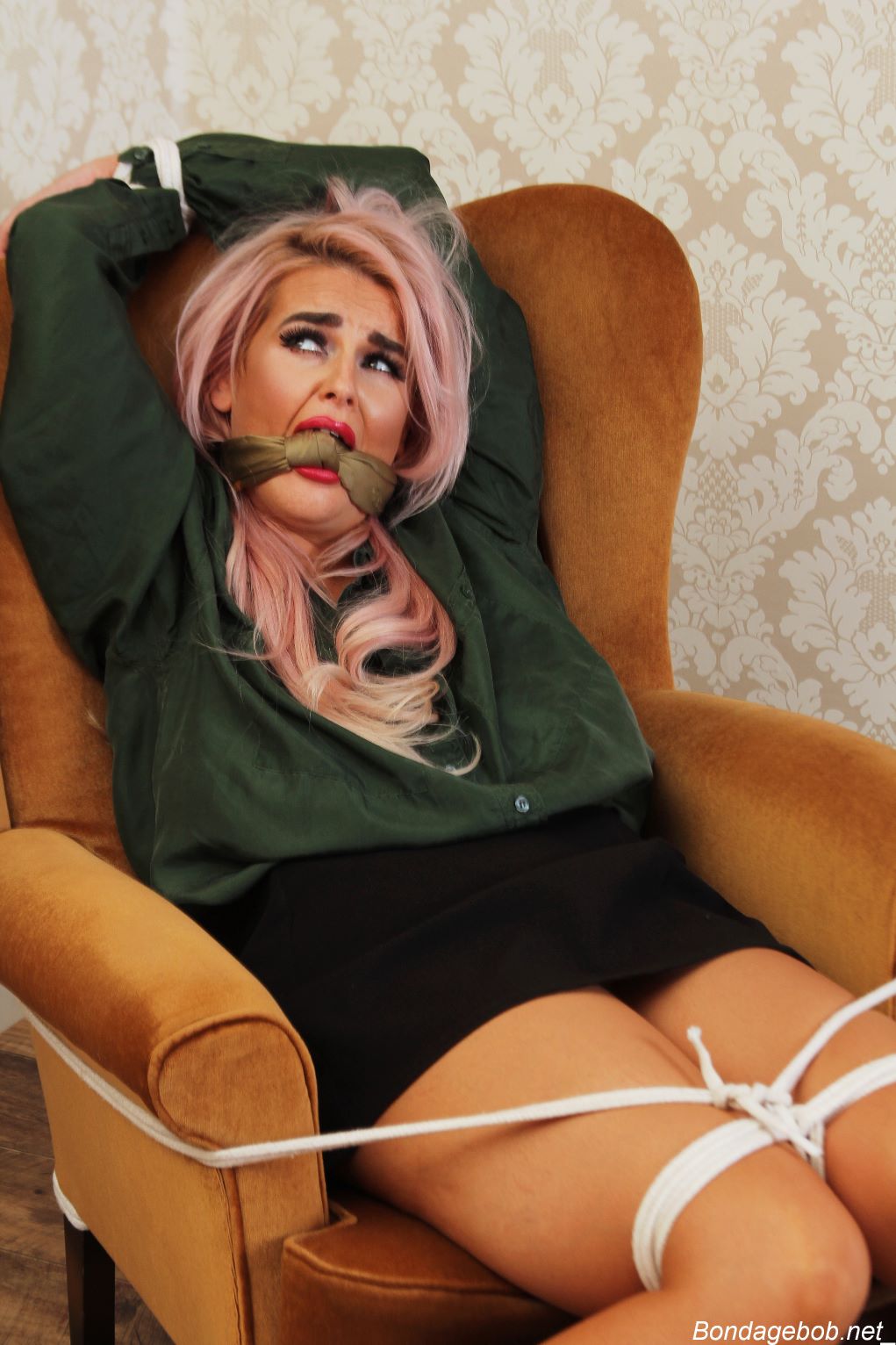 Tied Sexy Beauties 474-2