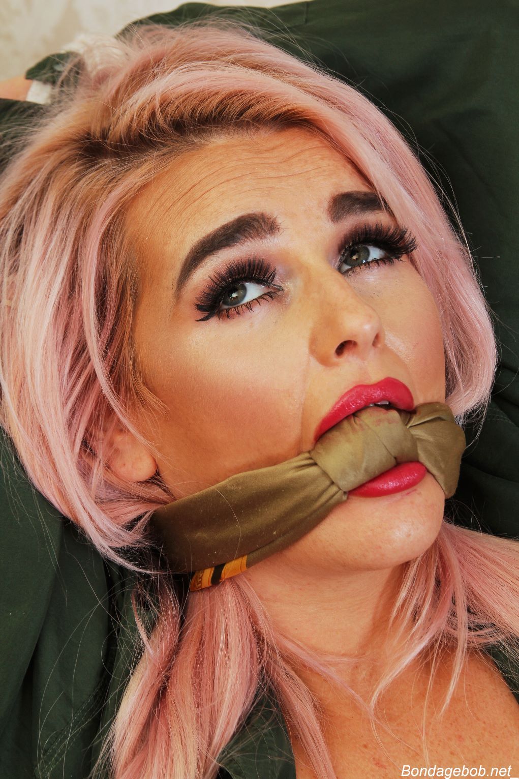 Tied Sexy Beauties 474-2