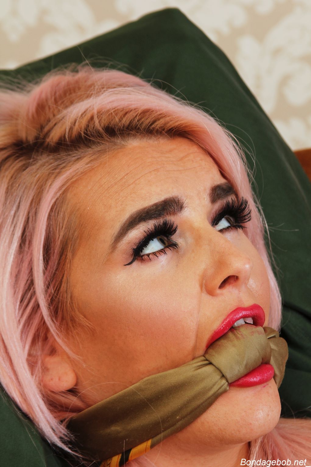 Tied Sexy Beauties 474-2