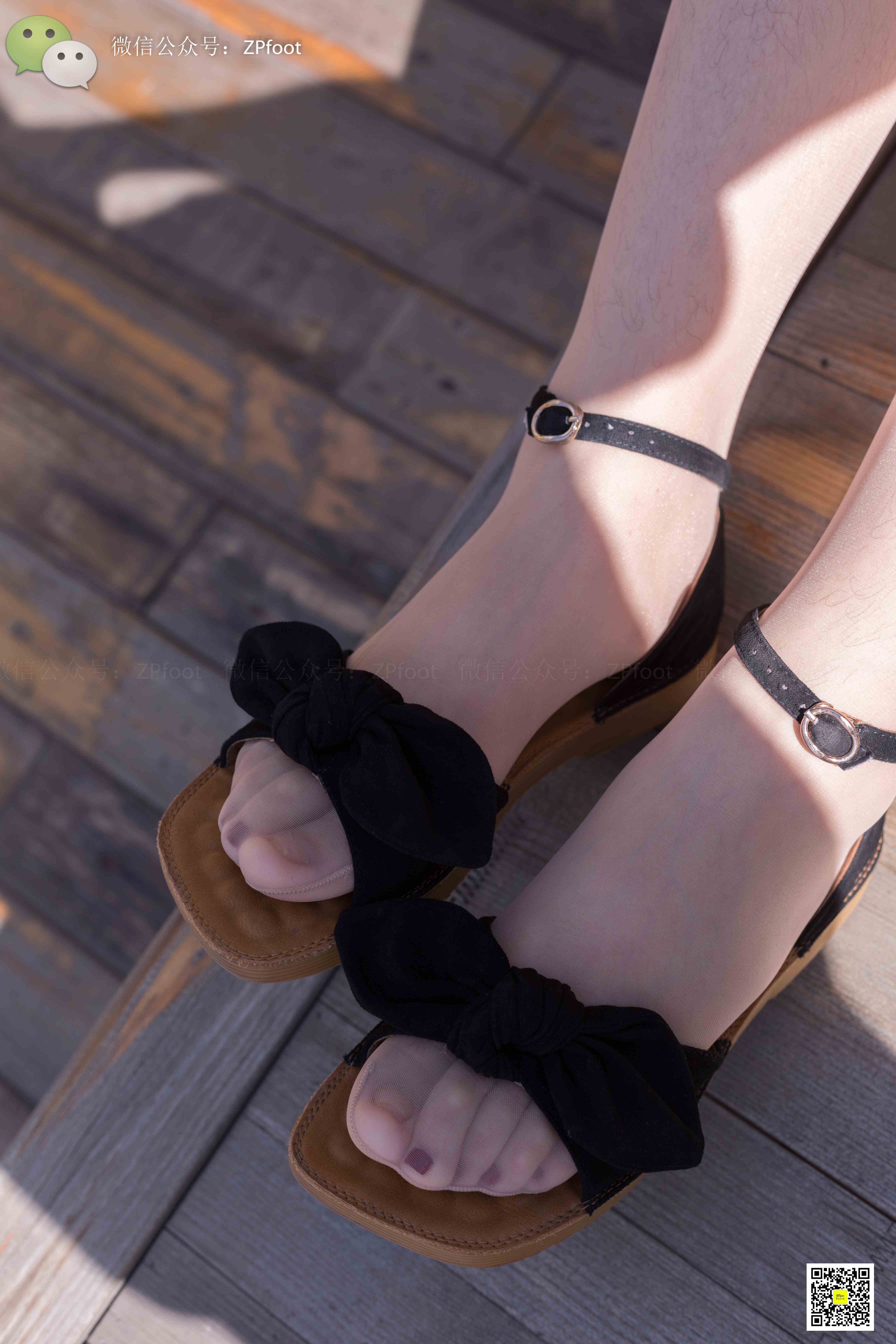 China Beauty Legs and feet 1161