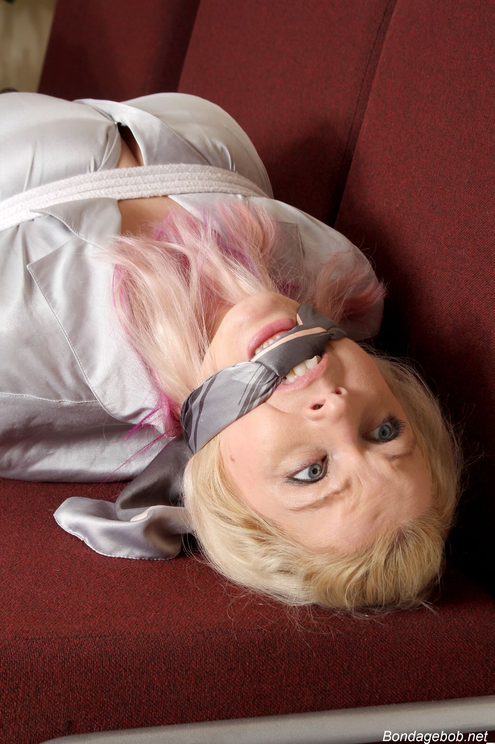 Tied Sexy Beauties 482-2