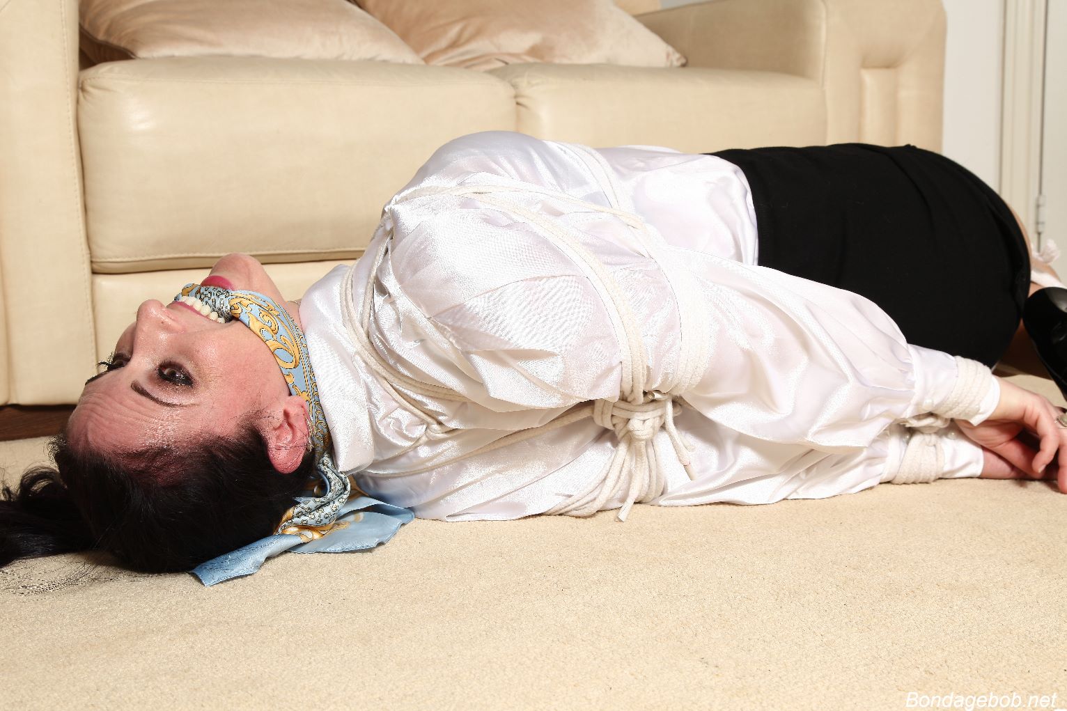 Tied Sexy Beauties 486-2