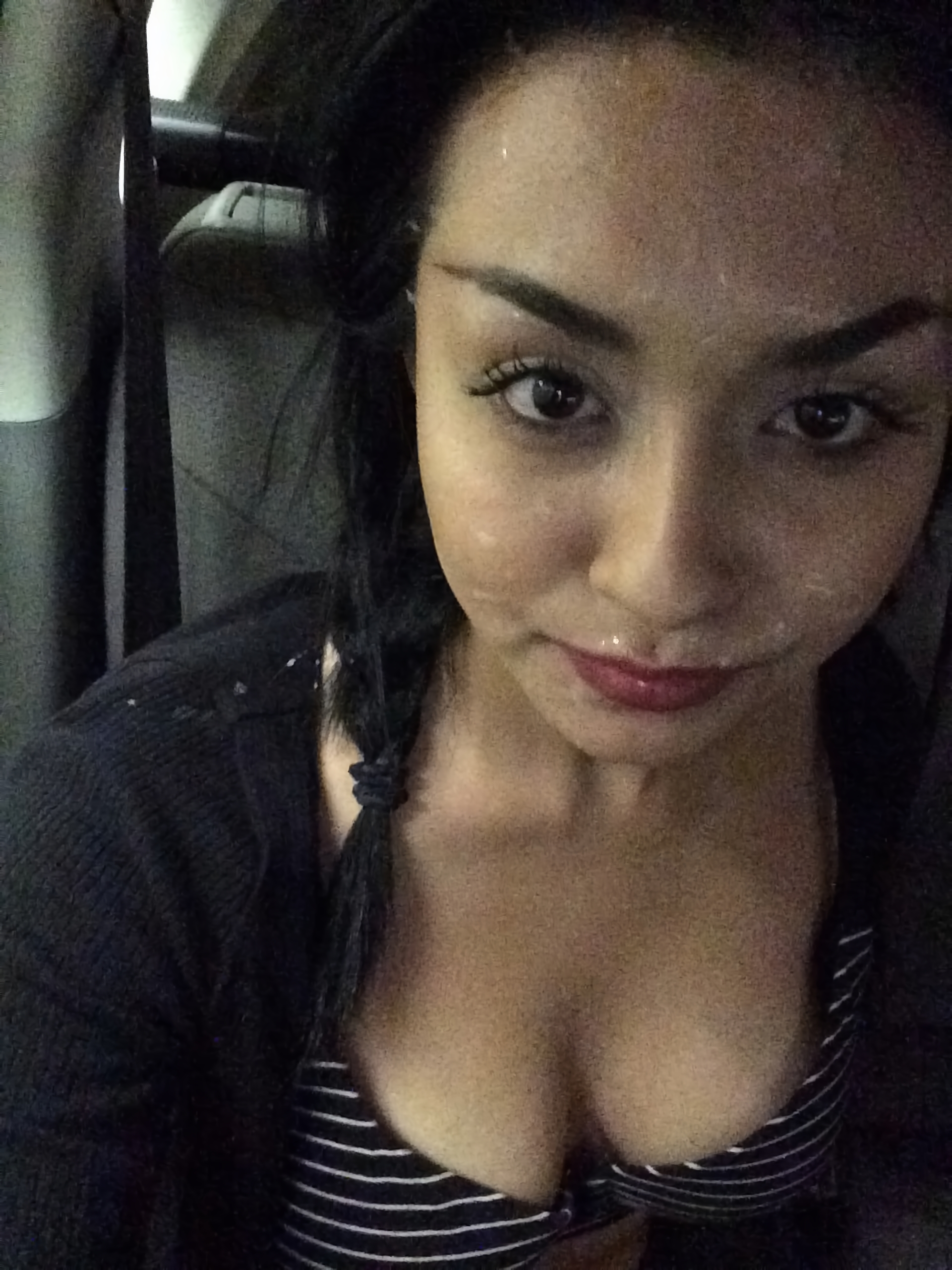 Sexy Latina slut Desiree