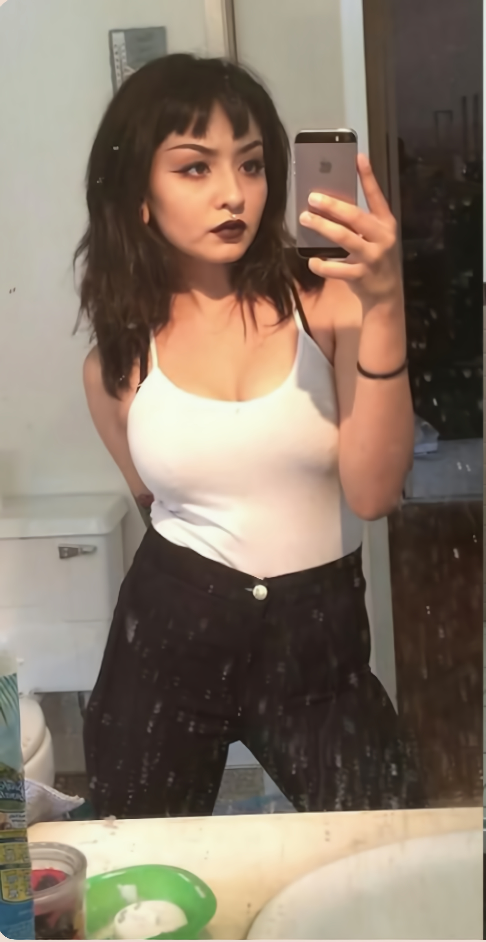 Sexy Latina slut Desiree