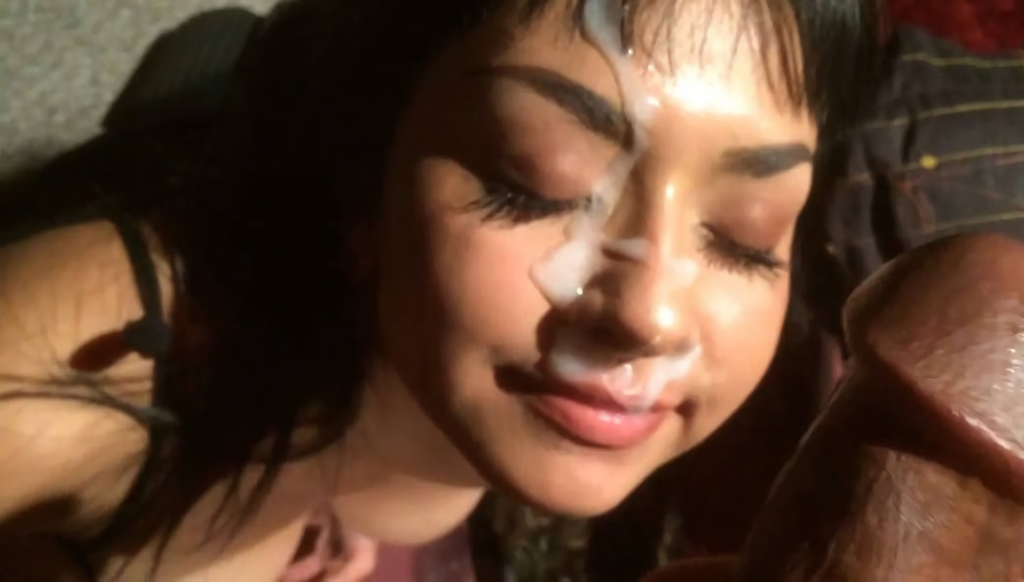 Sexy Latina slut Desiree