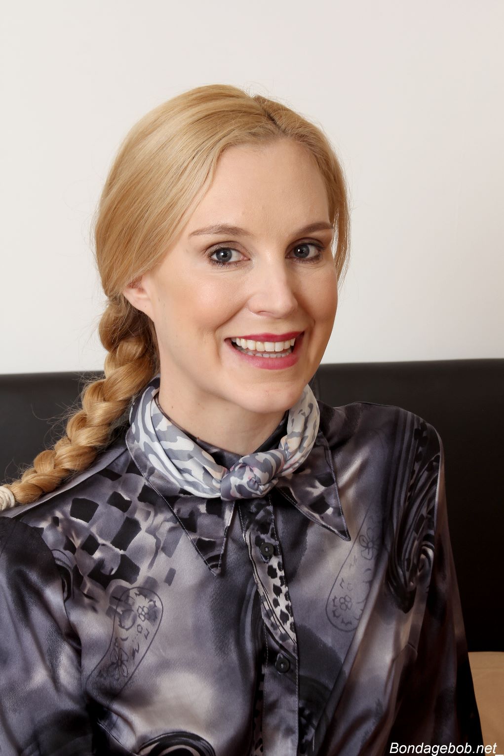 Tied Sexy Beauties 489-3