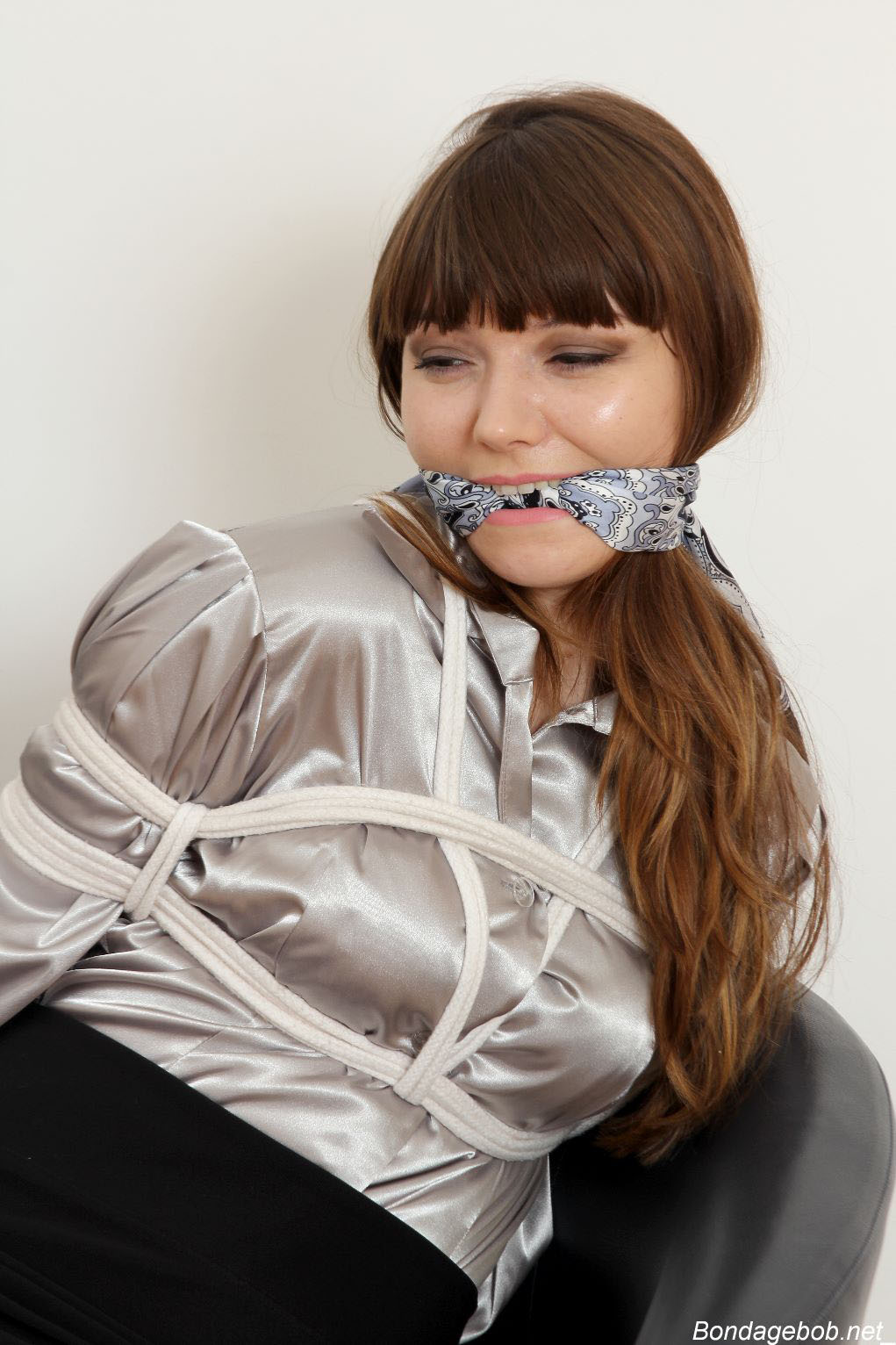 Tied Sexy Beauties 490-2