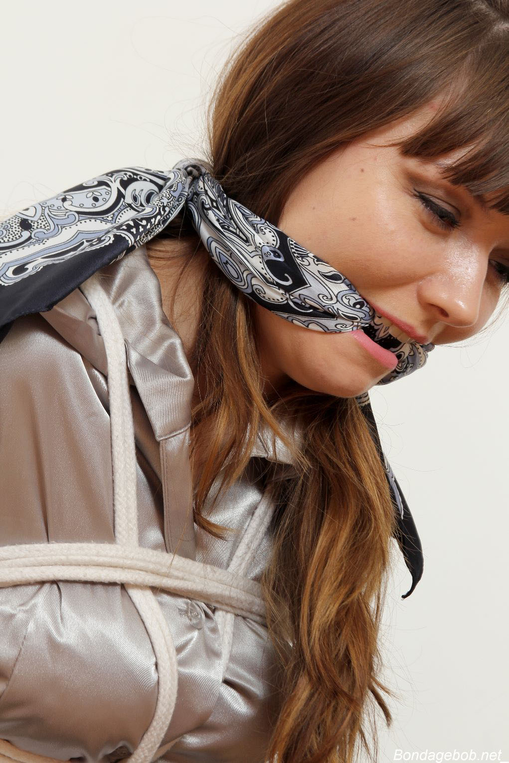 Tied Sexy Beauties 490-2