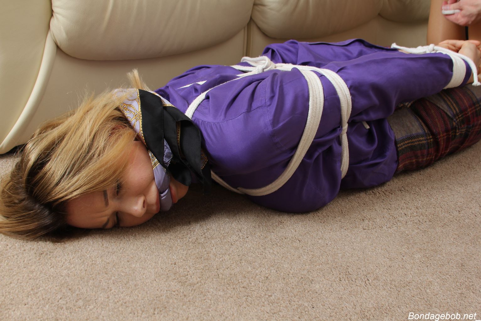 Tied Sexy Beauties 491-2