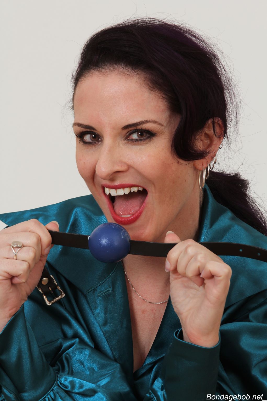 Tied Sexy Beauties 492-4