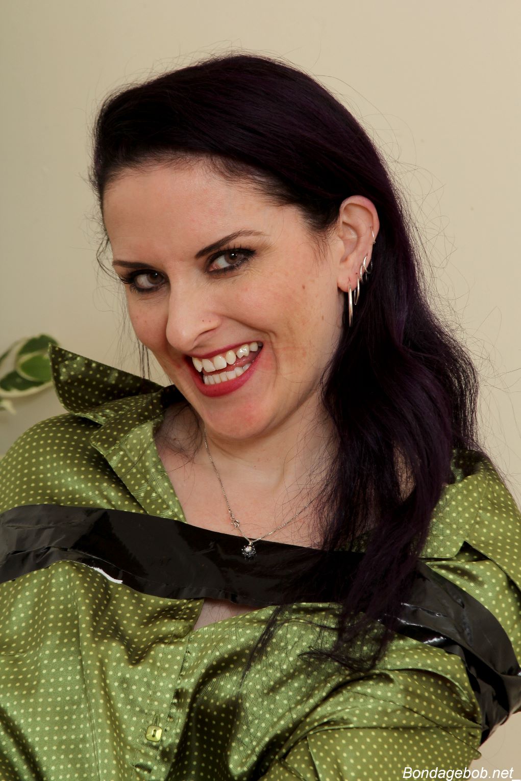 Tied Sexy Beauties 494-2