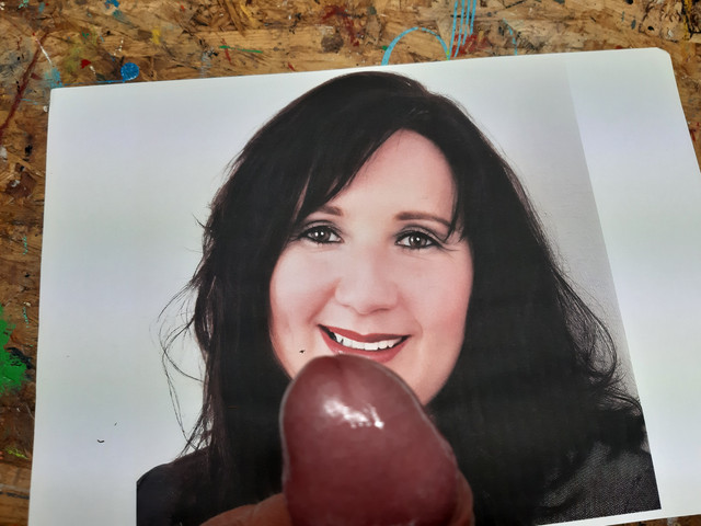 MILF Michaela the cumshot queen