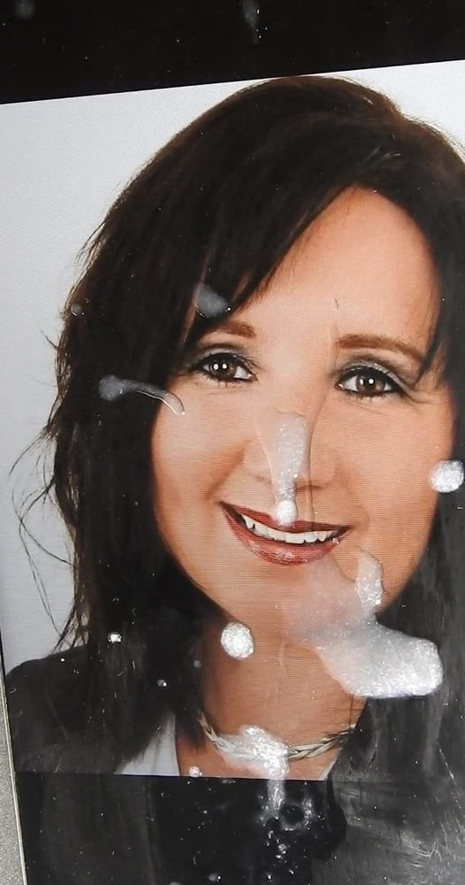 MILF Michaela the cumshot queen