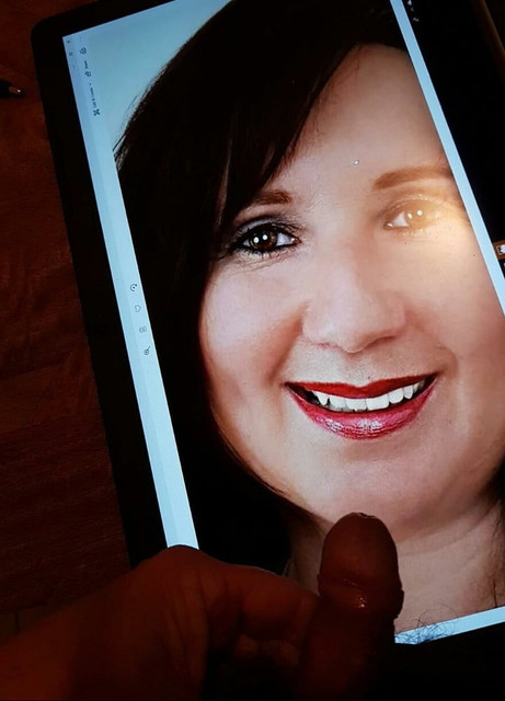 MILF Michaela the cumshot queen