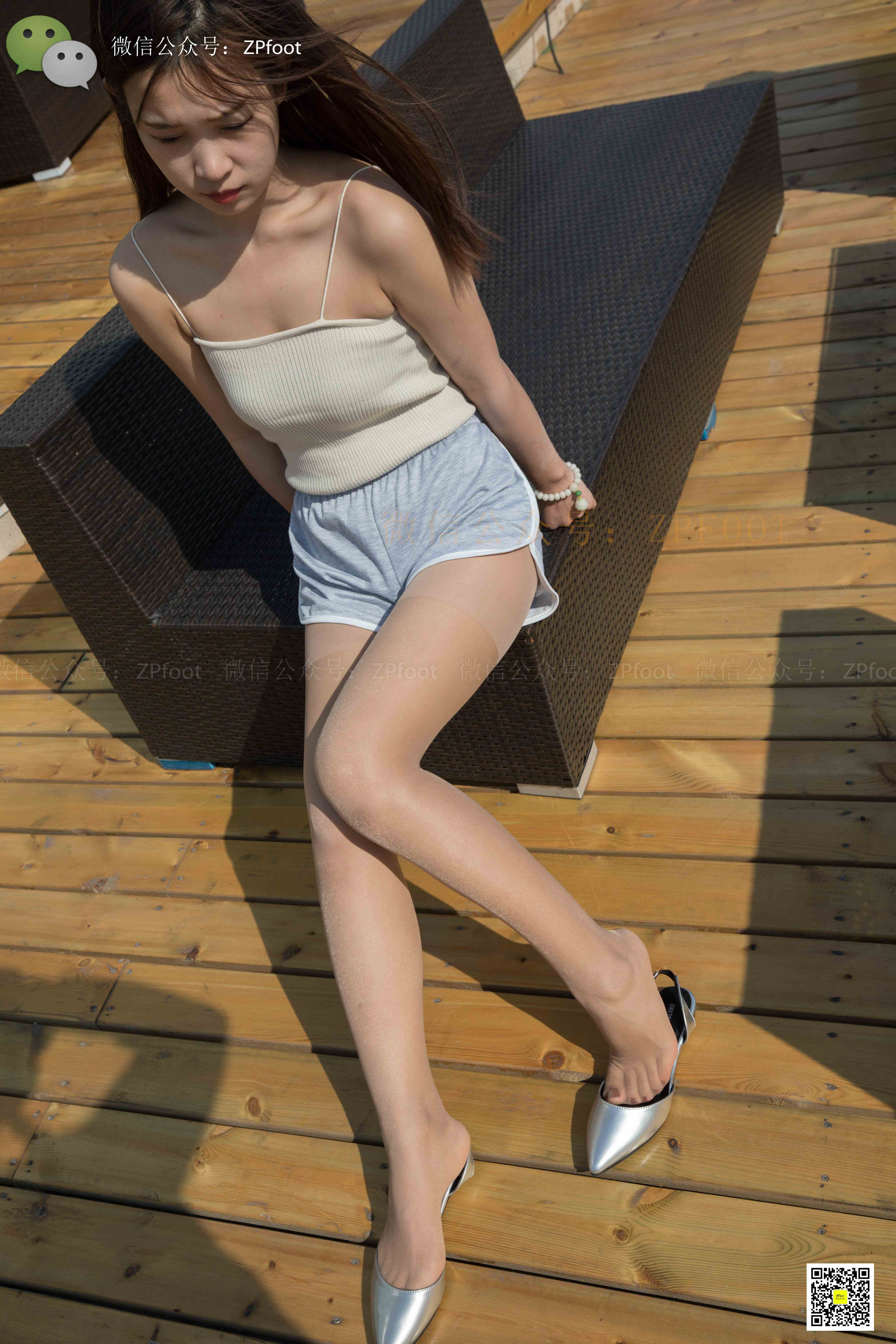 China Beauty Legs and feet 1171