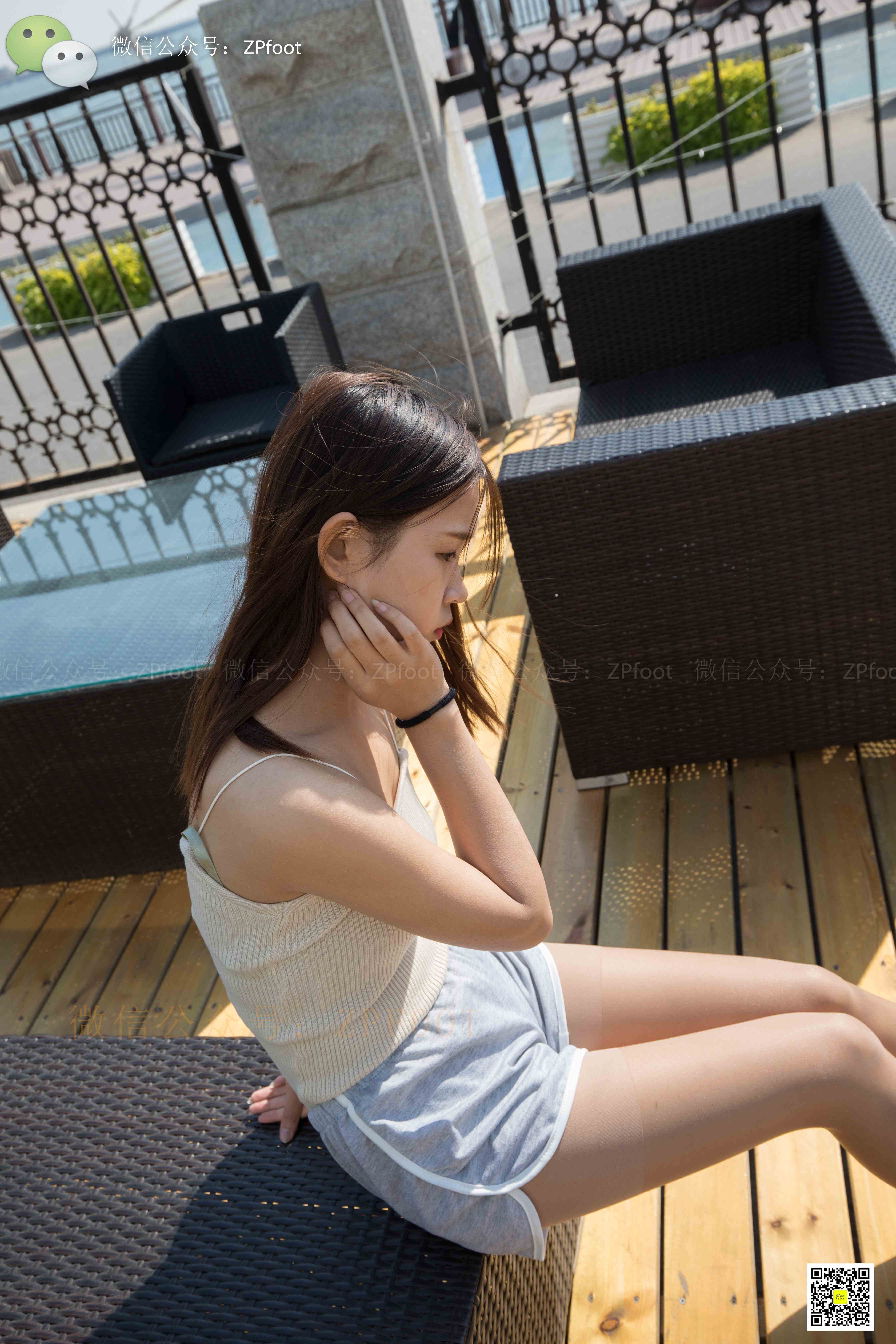 China Beauty Legs and feet 1171