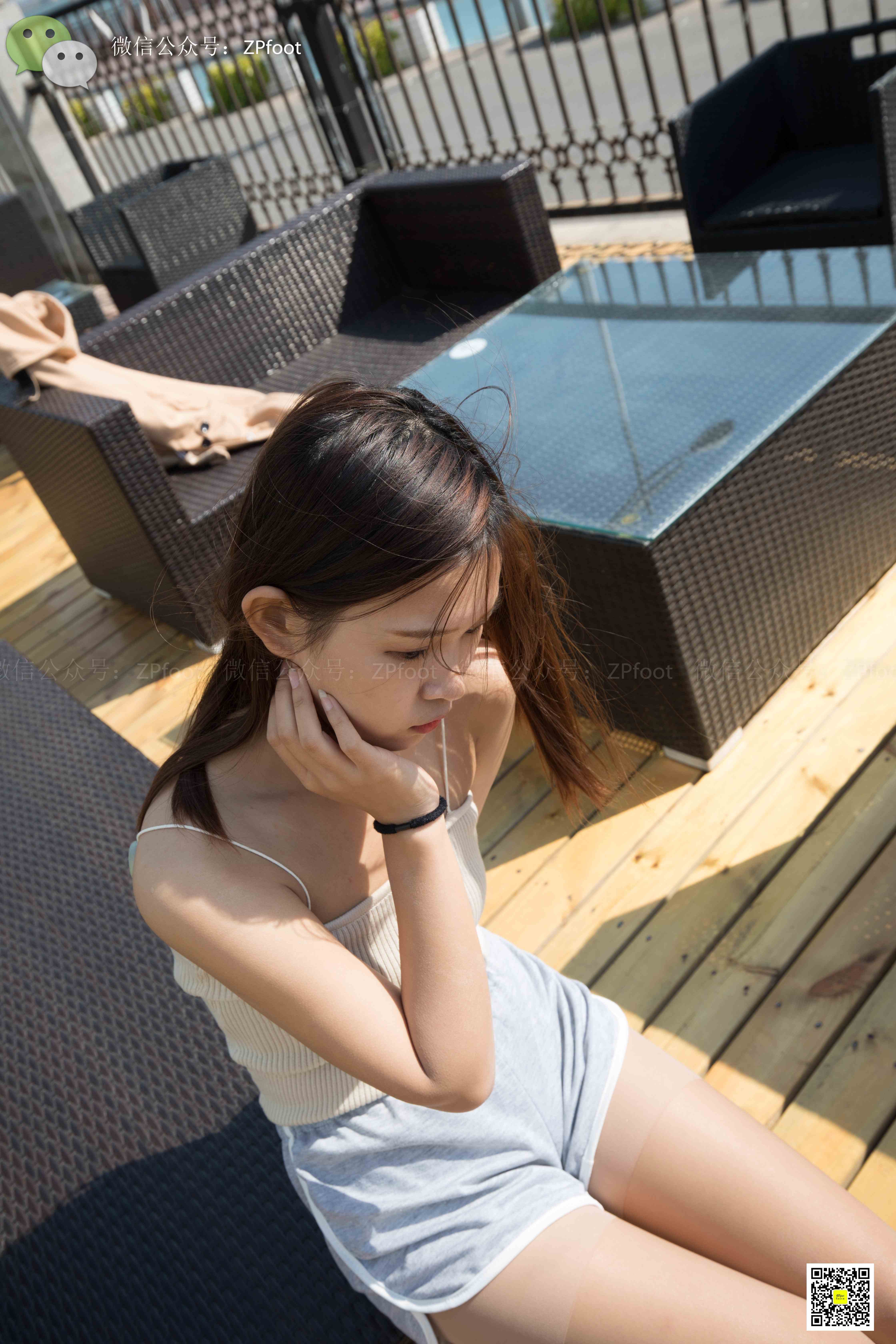 China Beauty Legs and feet 1171