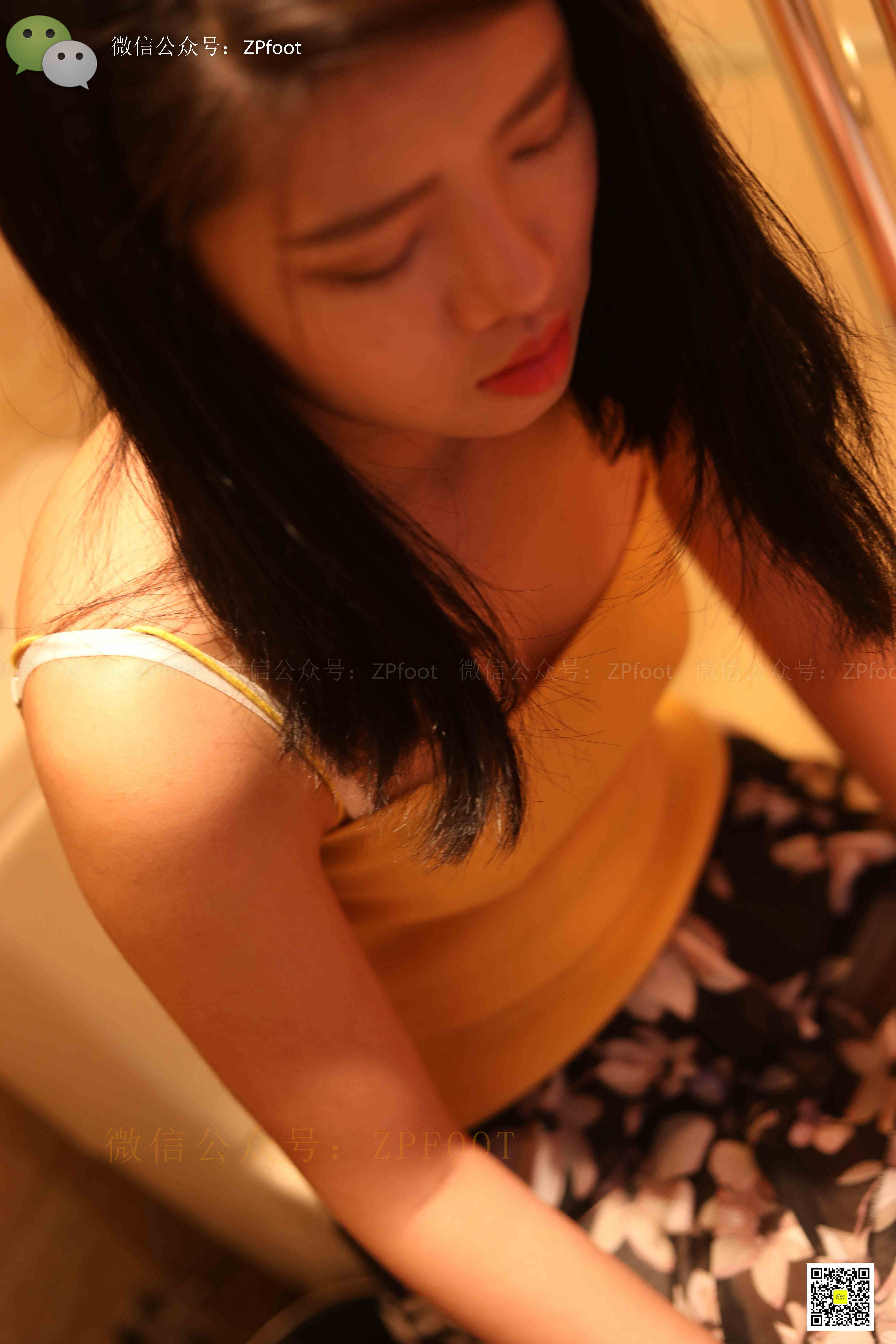 China Beauty Legs and feet 1174