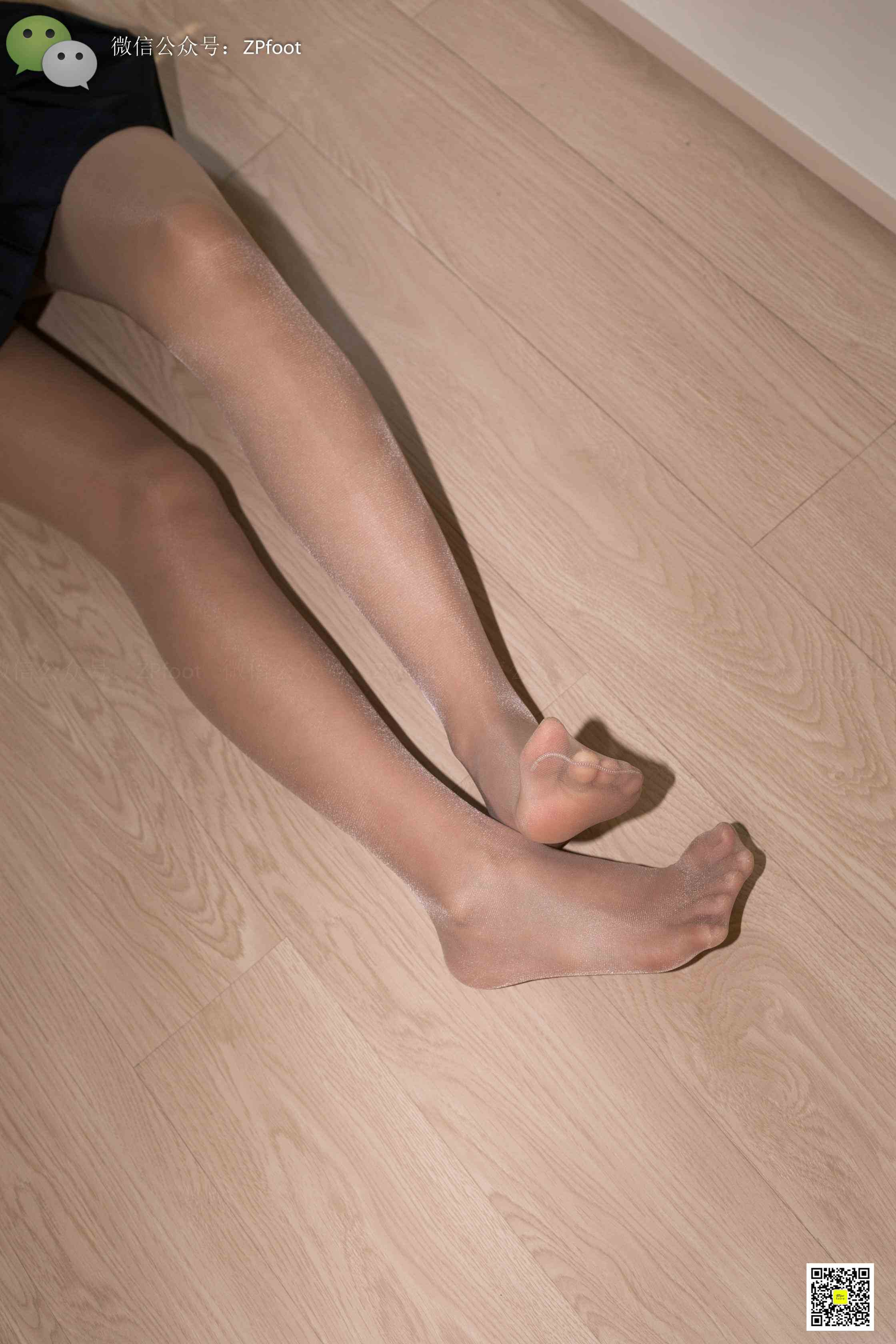 China Beauty Legs and feet 1175