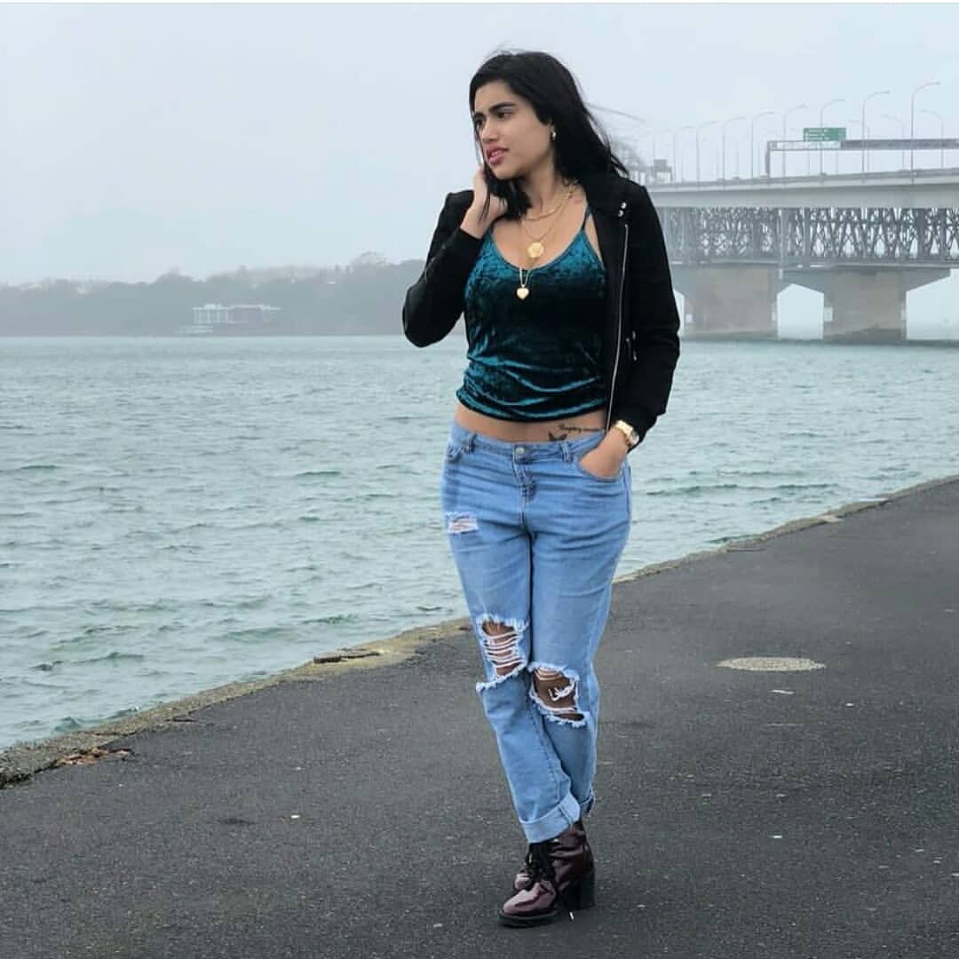 Twinkle Kapoor Naked pics HD