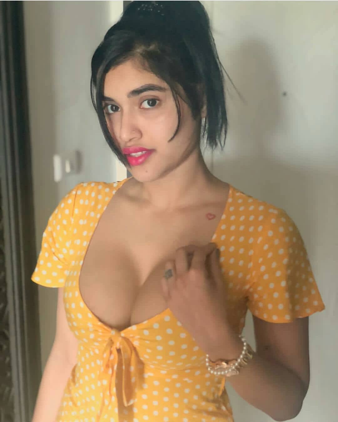 Twinkle Kapoor Naked pics HD