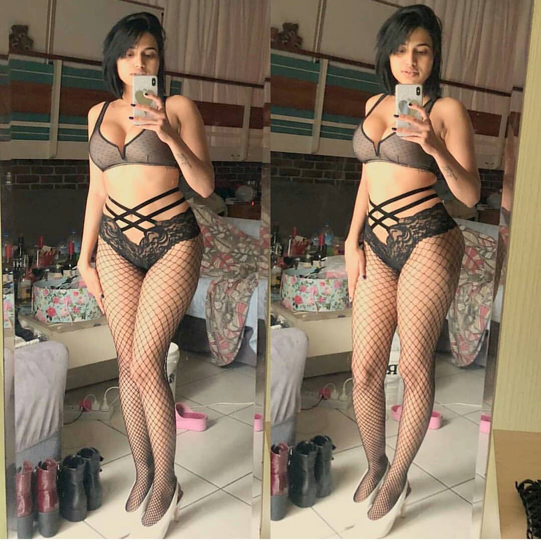 Twinkle Kapoor Naked pics HD