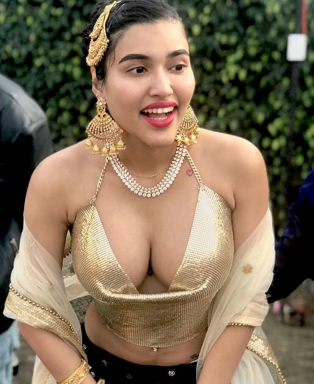 Twinkle Kapoor Naked pics HD