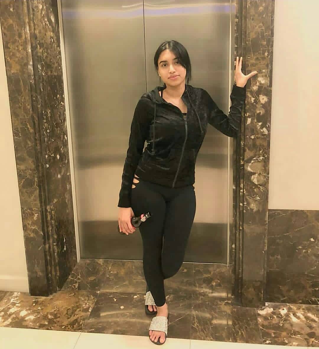 Twinkle Kapoor Naked pics HD