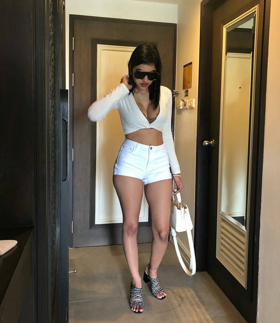 Twinkle Kapoor Naked pics HD